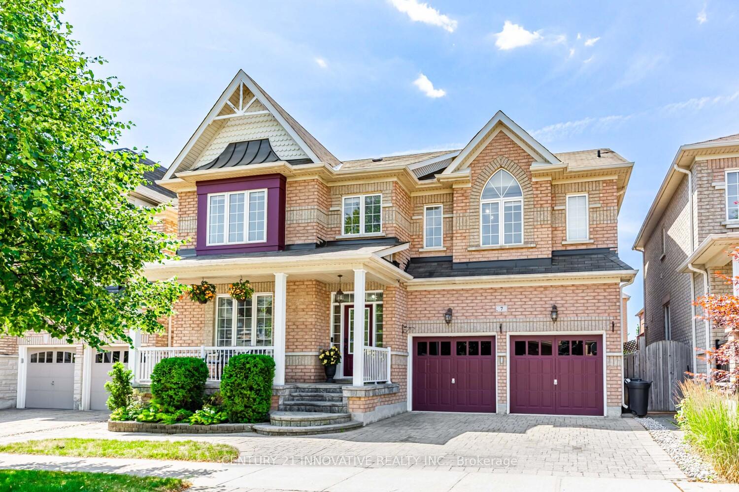 Front of 7 Stonechurch Crescent