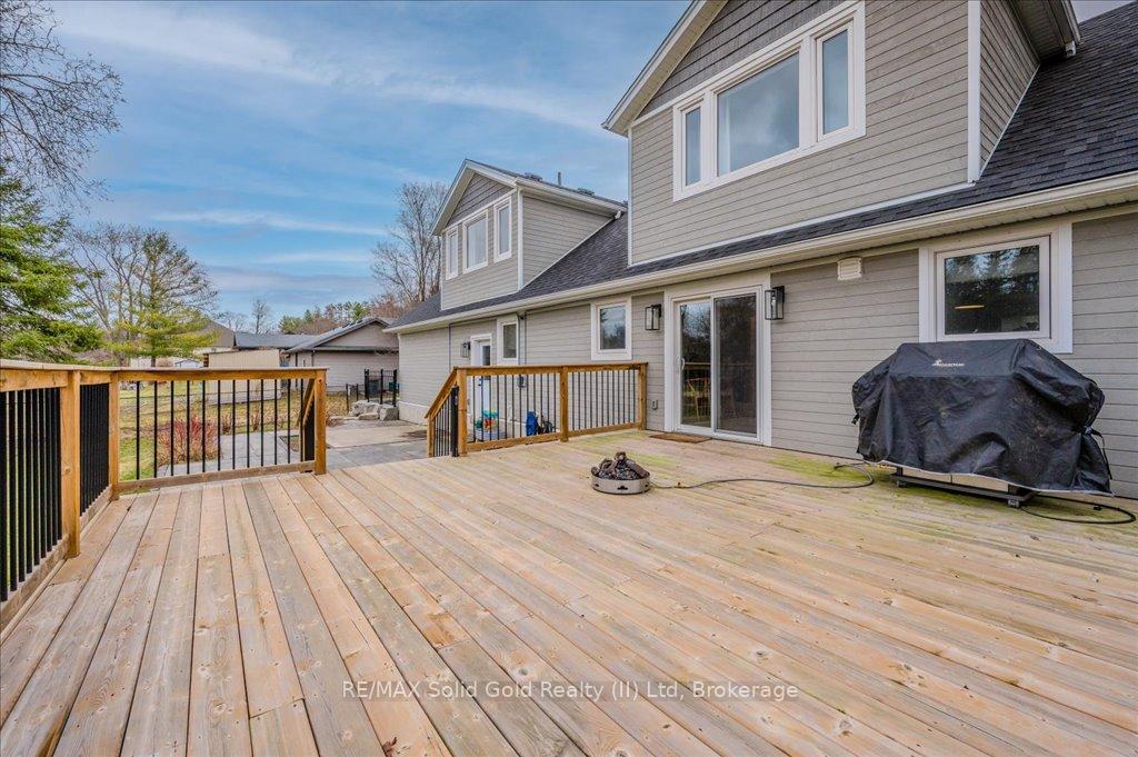 Photo 36 of 1380 Doon Village Road, Kitchener — HOMEH