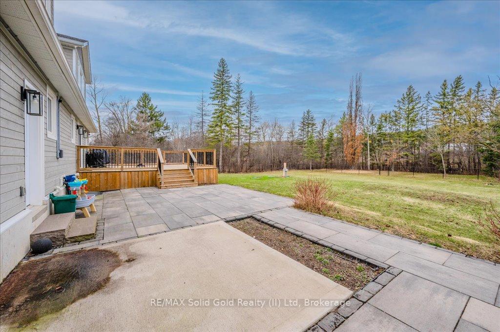 Photo 37 of 1380 Doon Village Road, Kitchener — HOMEH