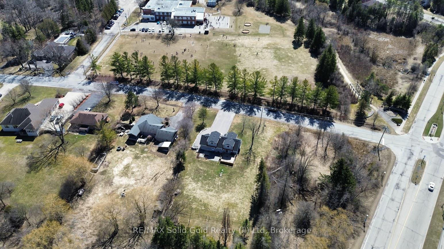 Photo 45 of 1380 Doon Village Road, Kitchener — HOMEH
