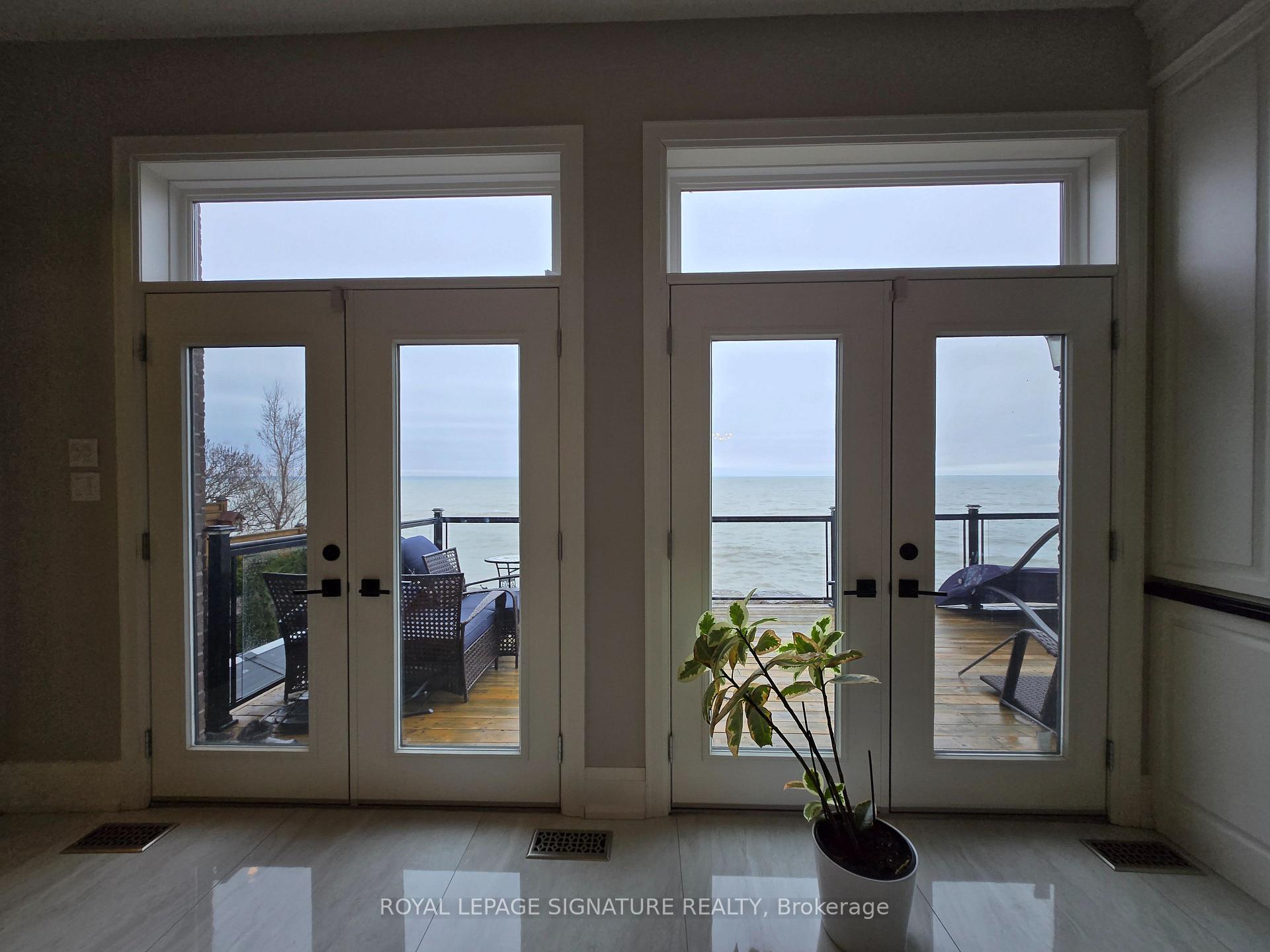 Photo 13 of 38 Seabreeze Crescent, Hamilton, Stoney Creek — HOMEH