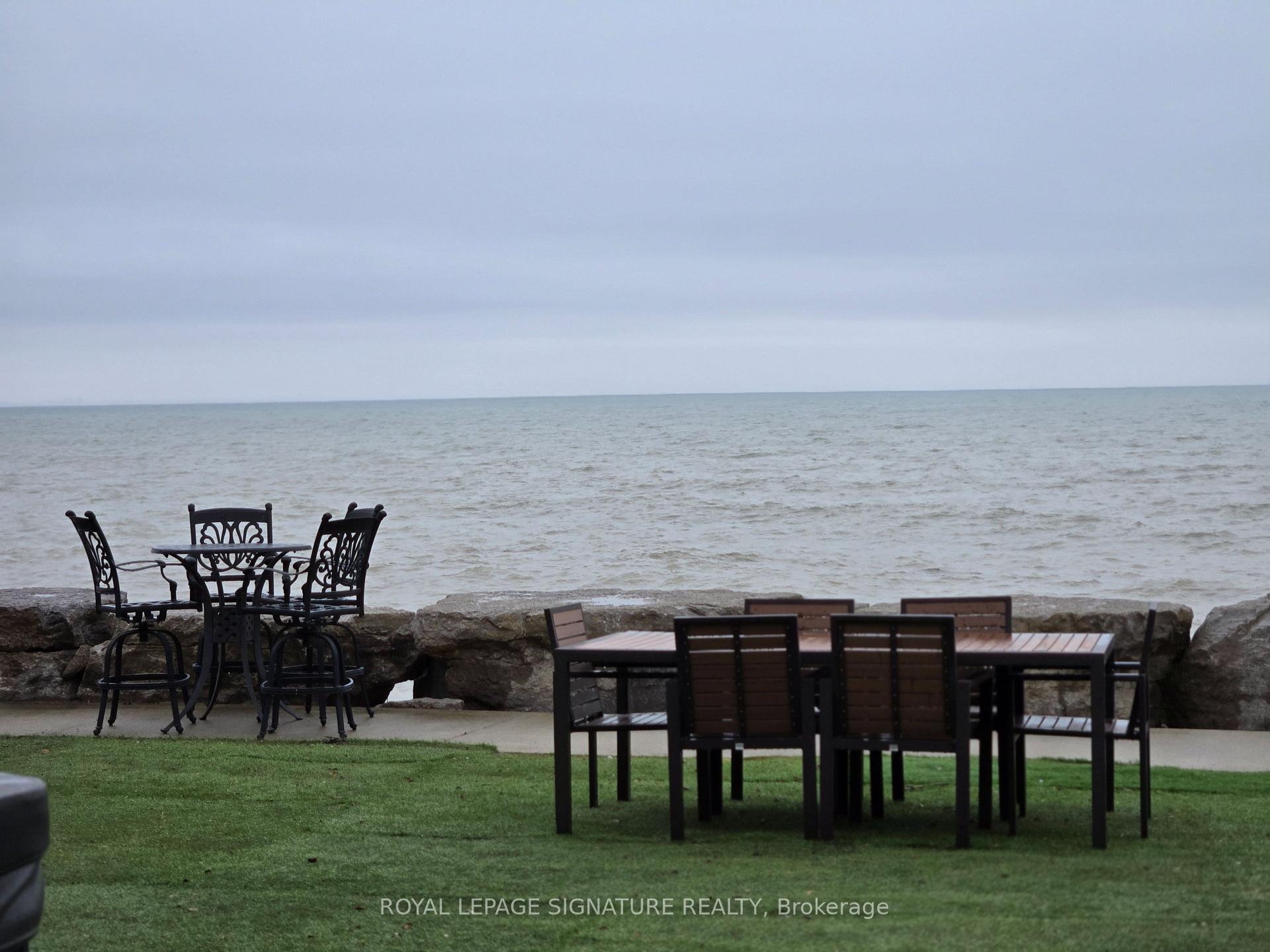 Photo 26 of 38 Seabreeze Crescent, Hamilton, Stoney Creek — HOMEH