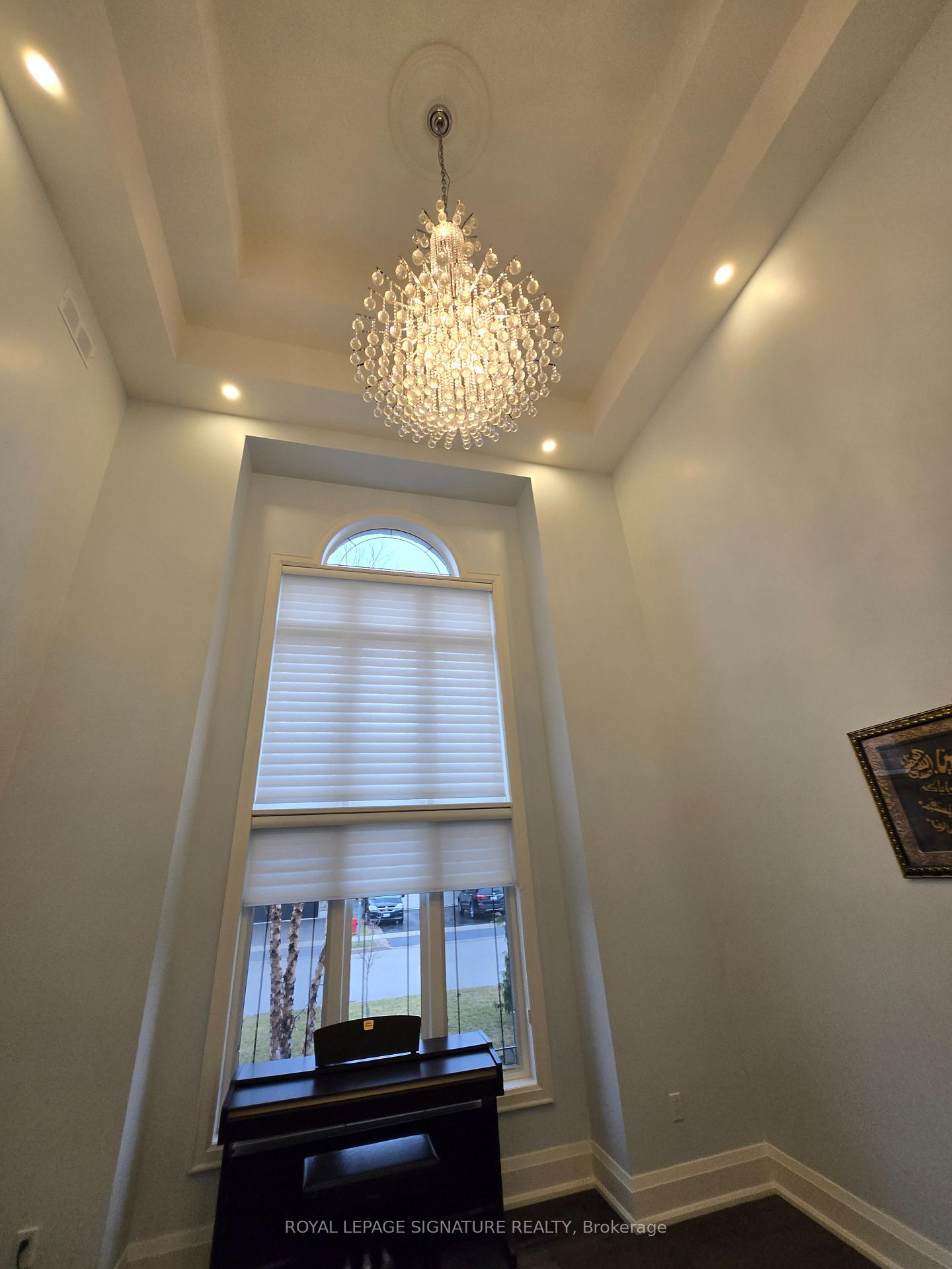 Photo 28 of 38 Seabreeze Crescent, Hamilton, Stoney Creek — HOMEH
