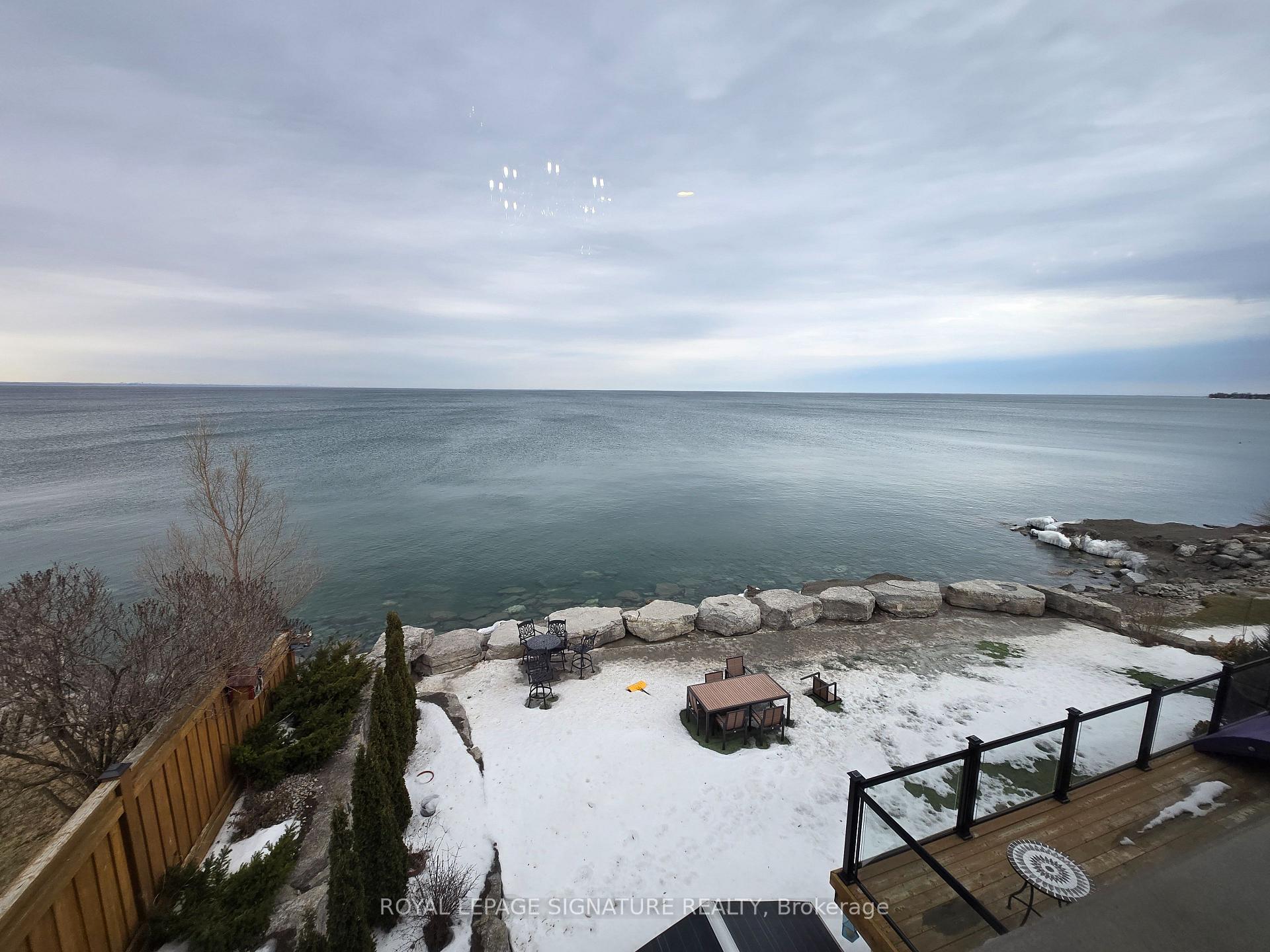 Photo 29 of 38 Seabreeze Crescent, Hamilton, Stoney Creek — HOMEH
