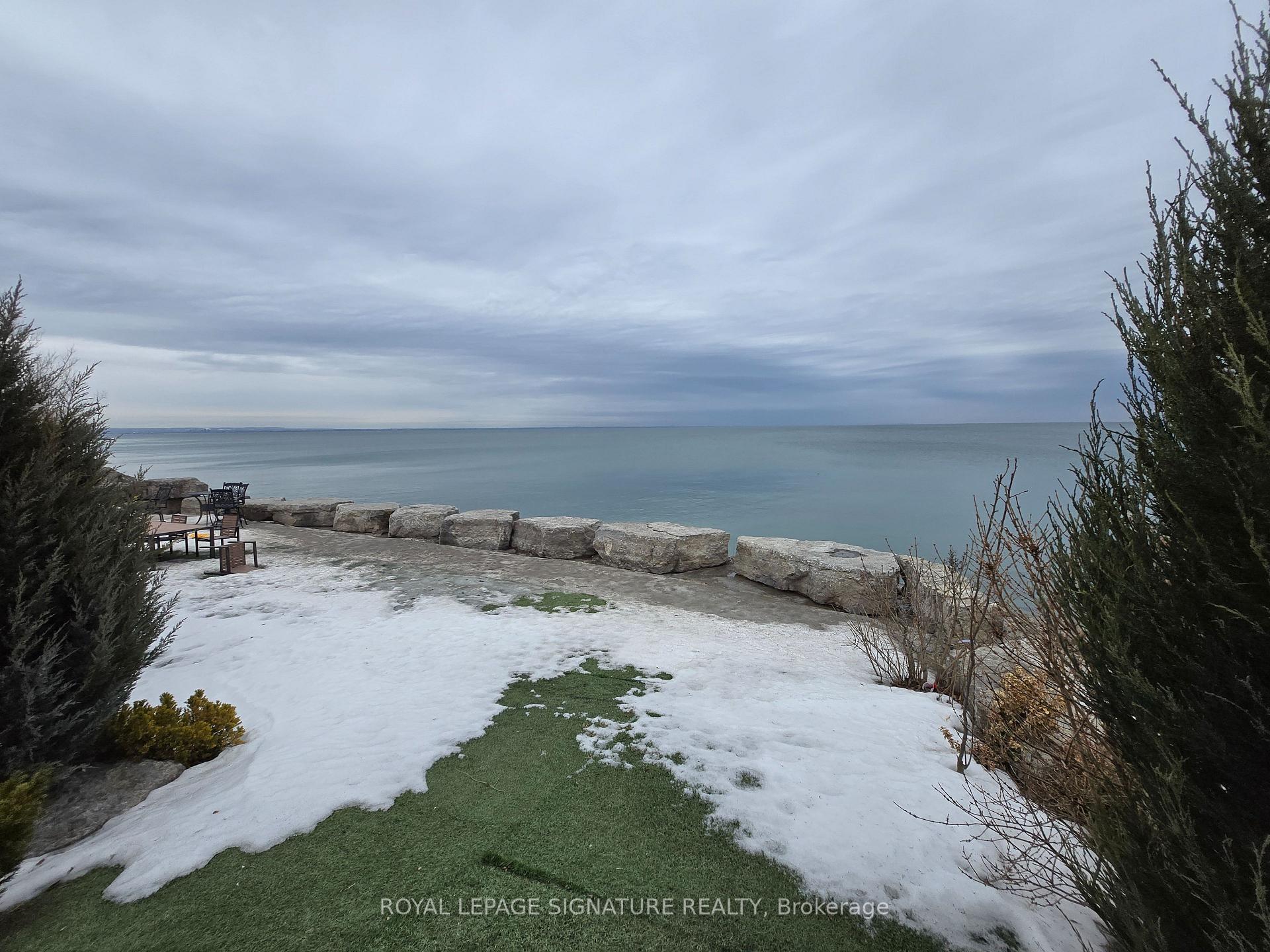 Photo 30 of 38 Seabreeze Crescent, Hamilton, Stoney Creek — HOMEH