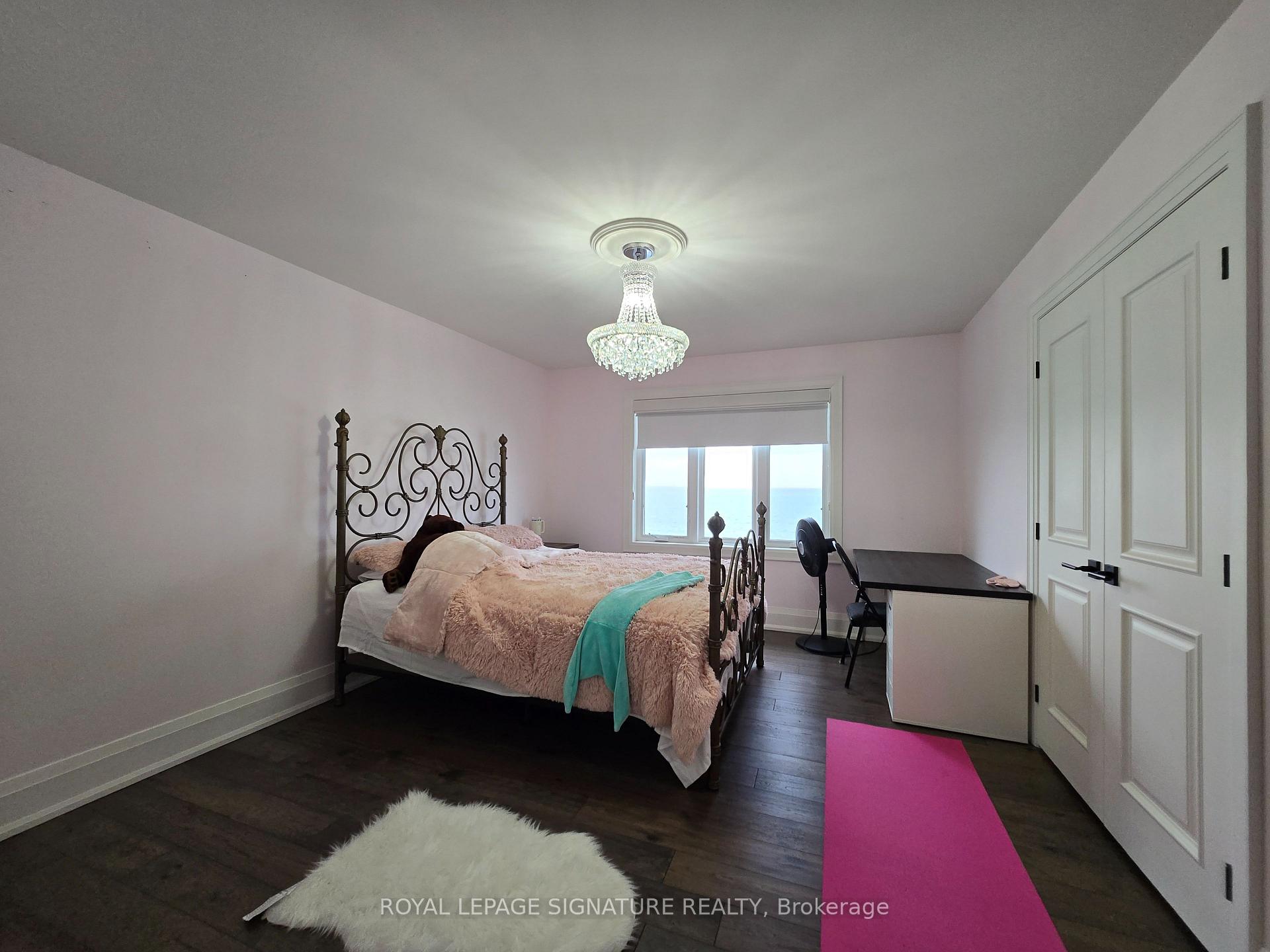 Photo 39 of 38 Seabreeze Crescent, Hamilton, Stoney Creek — HOMEH