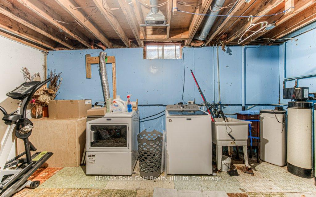 Photo 26 of 48 Timberlane Crescent, Kitchener — HOMEH