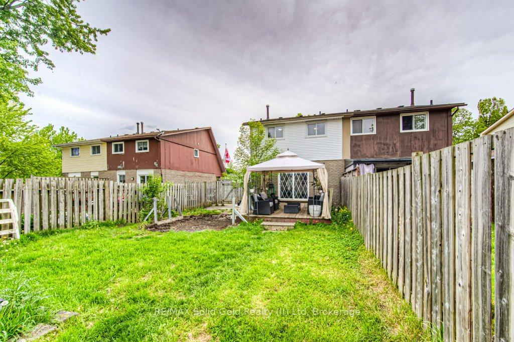 Photo 30 of 48 Timberlane Crescent, Kitchener — HOMEH