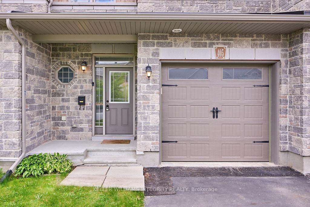 Photo 2 of 405 Barrick Hill Road, Ottawa, Kanata - Emerald Meadows/Trailwest — HOMEH