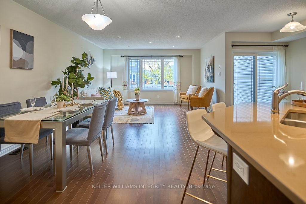 Photo 5 of 405 Barrick Hill Road, Ottawa, Kanata - Emerald Meadows/Trailwest — HOMEH