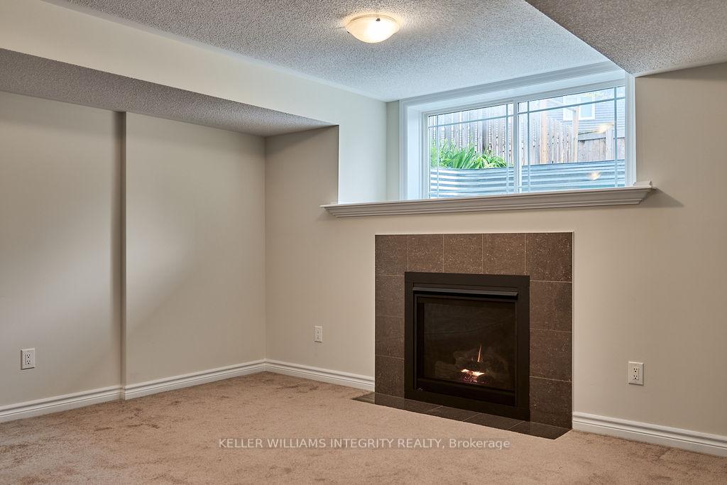 Photo 33 of 405 Barrick Hill Road, Ottawa, Kanata - Emerald Meadows/Trailwest — HOMEH