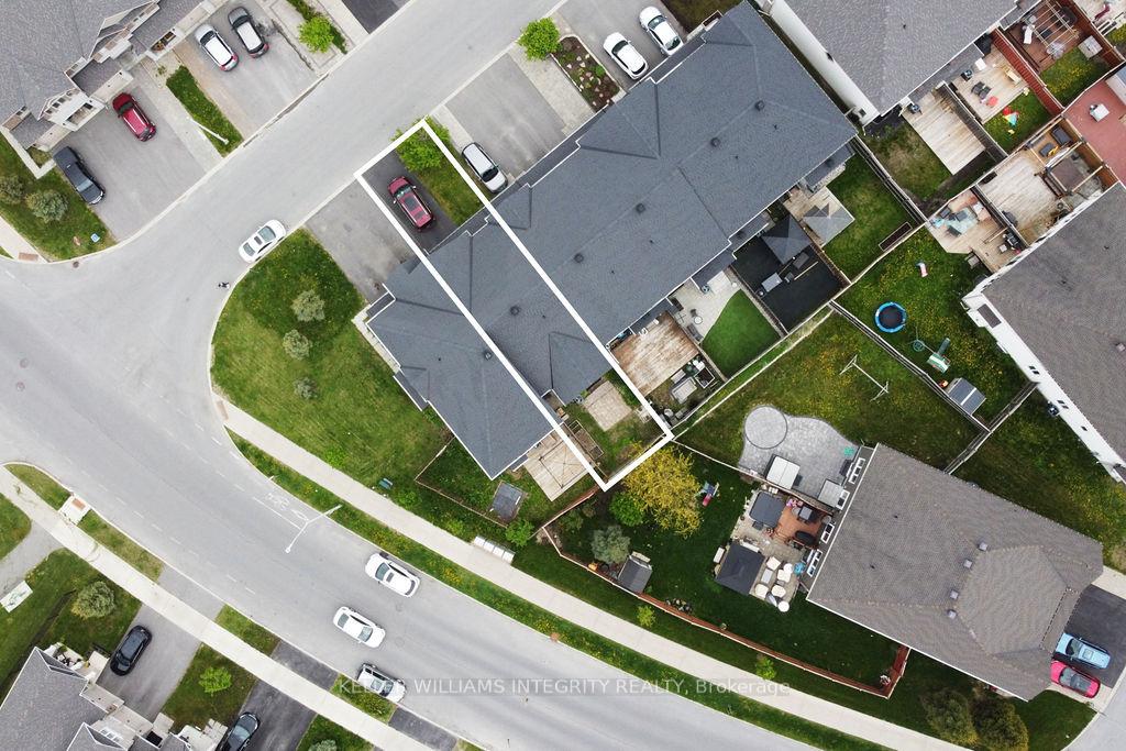 Photo 36 of 405 Barrick Hill Road, Ottawa, Kanata - Emerald Meadows/Trailwest — HOMEH