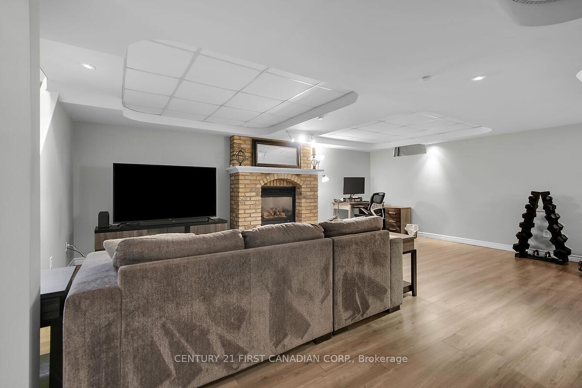 Photo 19 of 30 Aylesford Court, Middlesex Centre, Kilworth — HOMEH