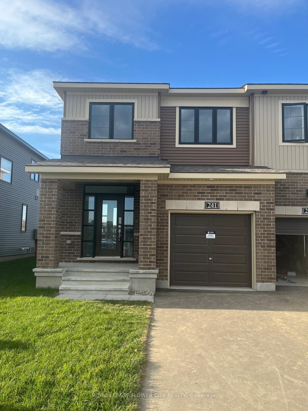 Photo 3 of 241 Elsie Macgill Walk, Ottawa, Kanata - Morgan's Grant/South March — HOMEH