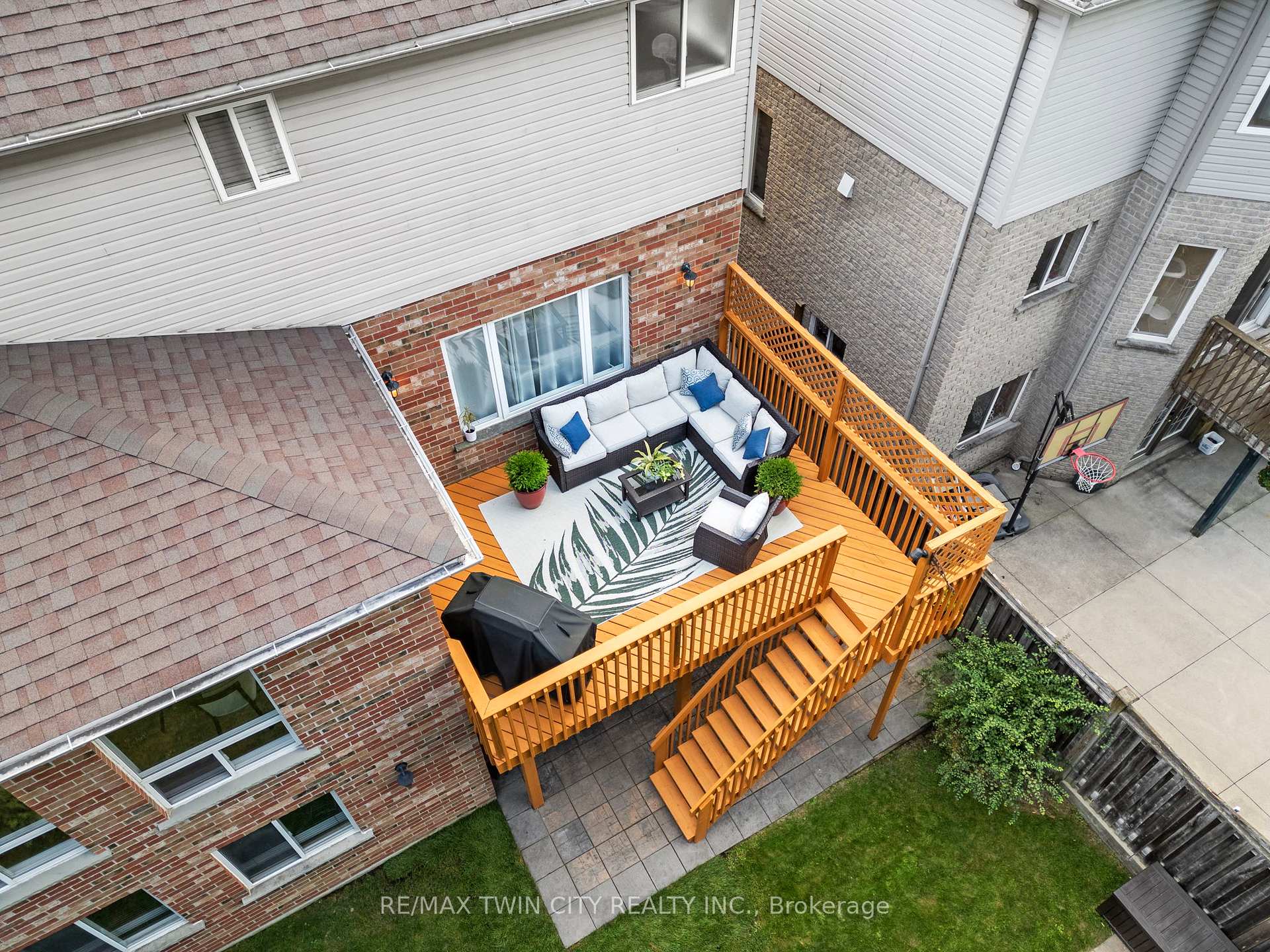 Photo 31 of 6 Hearthbridge Street, Kitchener — HOMEH