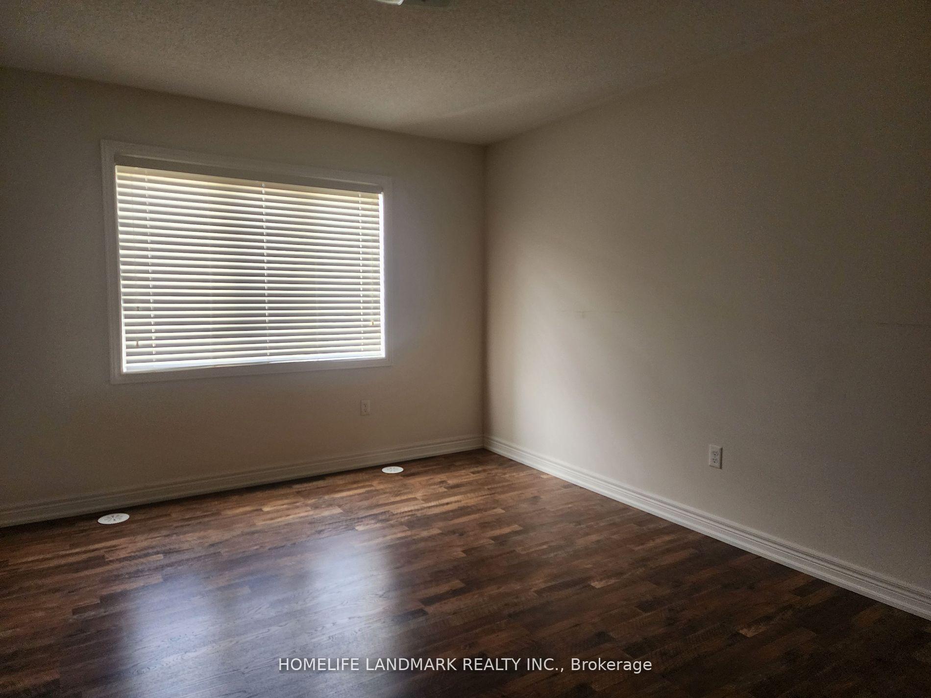 Photo 4 of 79 Roy Grove Way, Markham, Greensborough — HOMEH