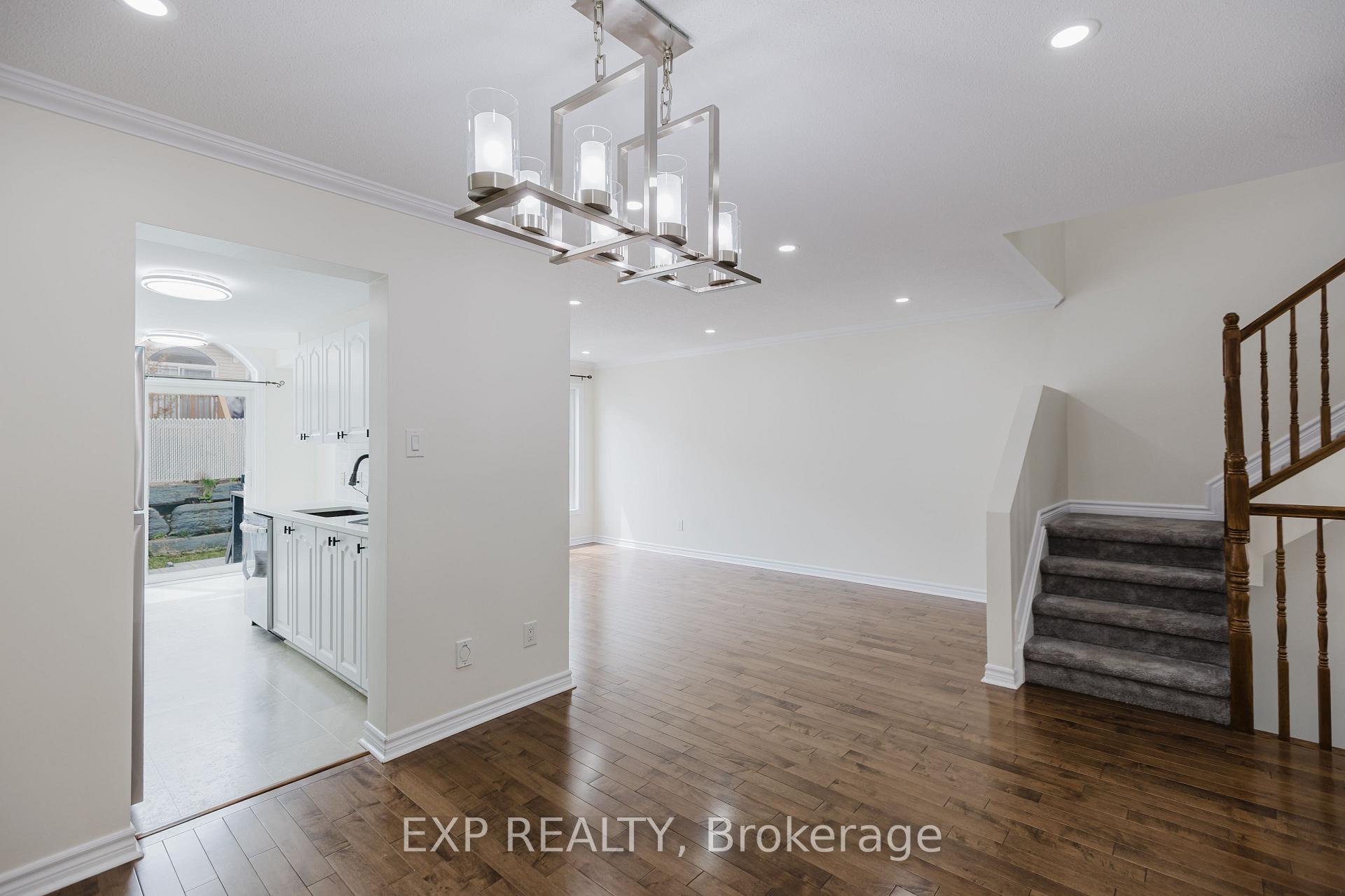 Photo 10 of 107 Woodmill Terrace, Ottawa, Kanata - Morgan's Grant/South March — HOMEH