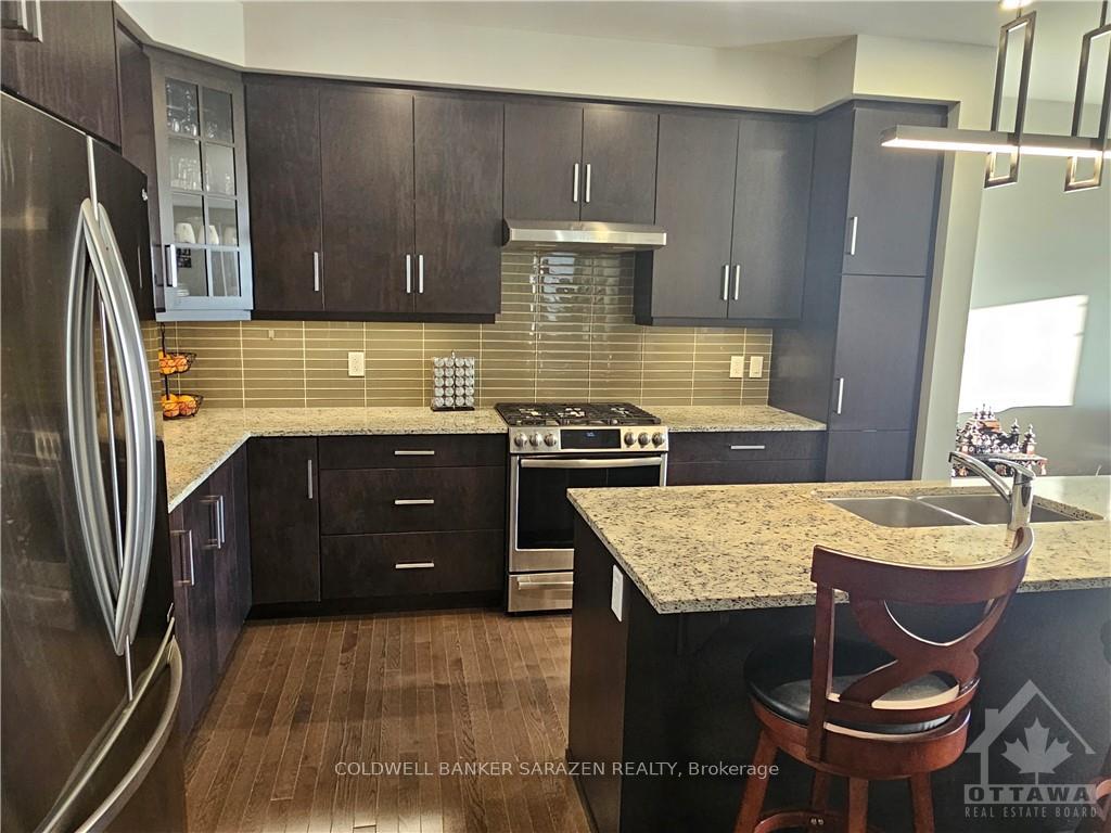 Photo 5 of 90 Escarpment Crescent, Ottawa, Kanata - Kanata Lakes/Heritage Hills — HOMEH