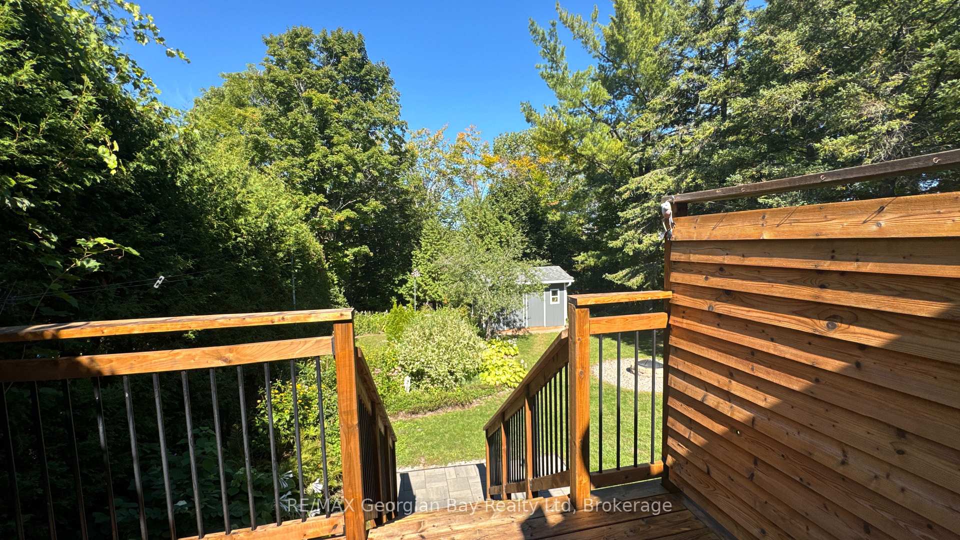 Photo 9 of 754 Victoria Street, Midland — HOMEH