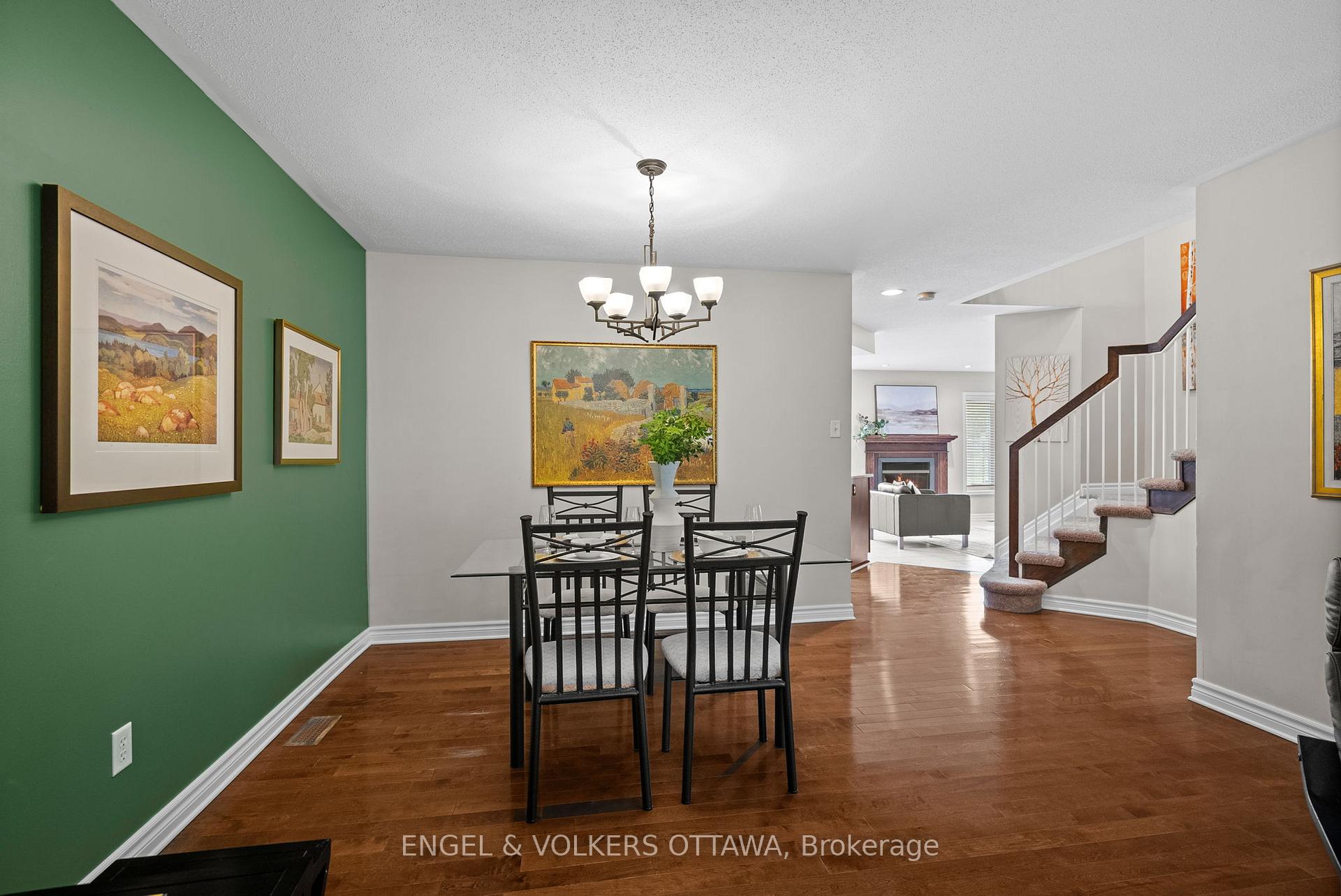 Photo 6 of 15 Haslemere Avenue, Ottawa, Kanata - Morgan's Grant/South March — HOMEH