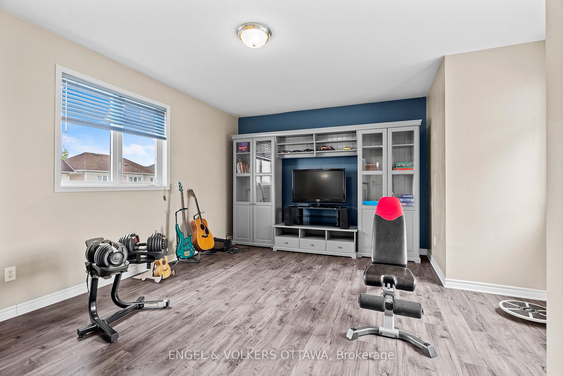 Photo 16 of 15 Haslemere Avenue, Ottawa, Kanata - Morgan's Grant/South March — HOMEH