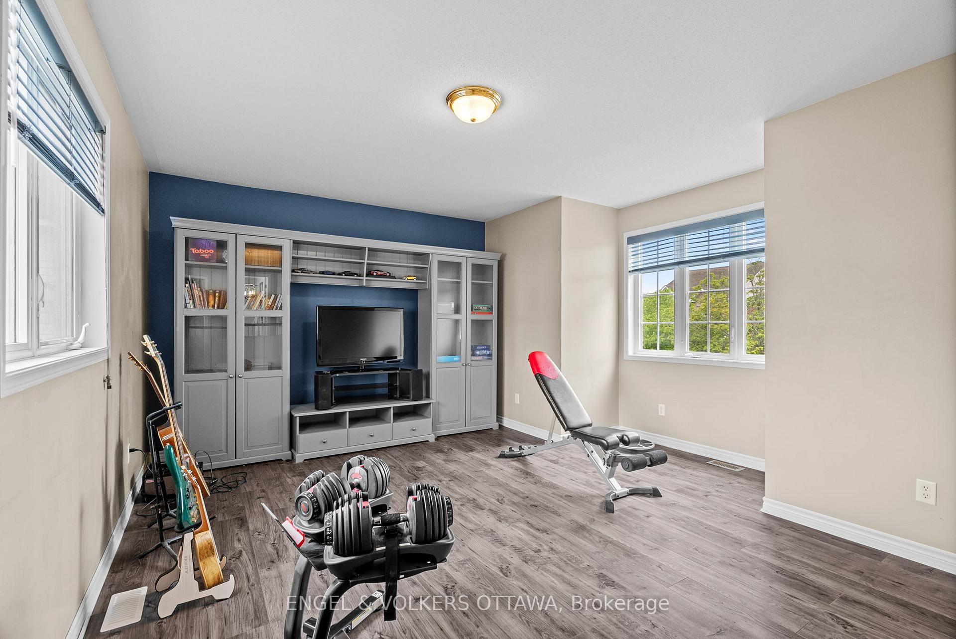 Photo 17 of 15 Haslemere Avenue, Ottawa, Kanata - Morgan's Grant/South March — HOMEH