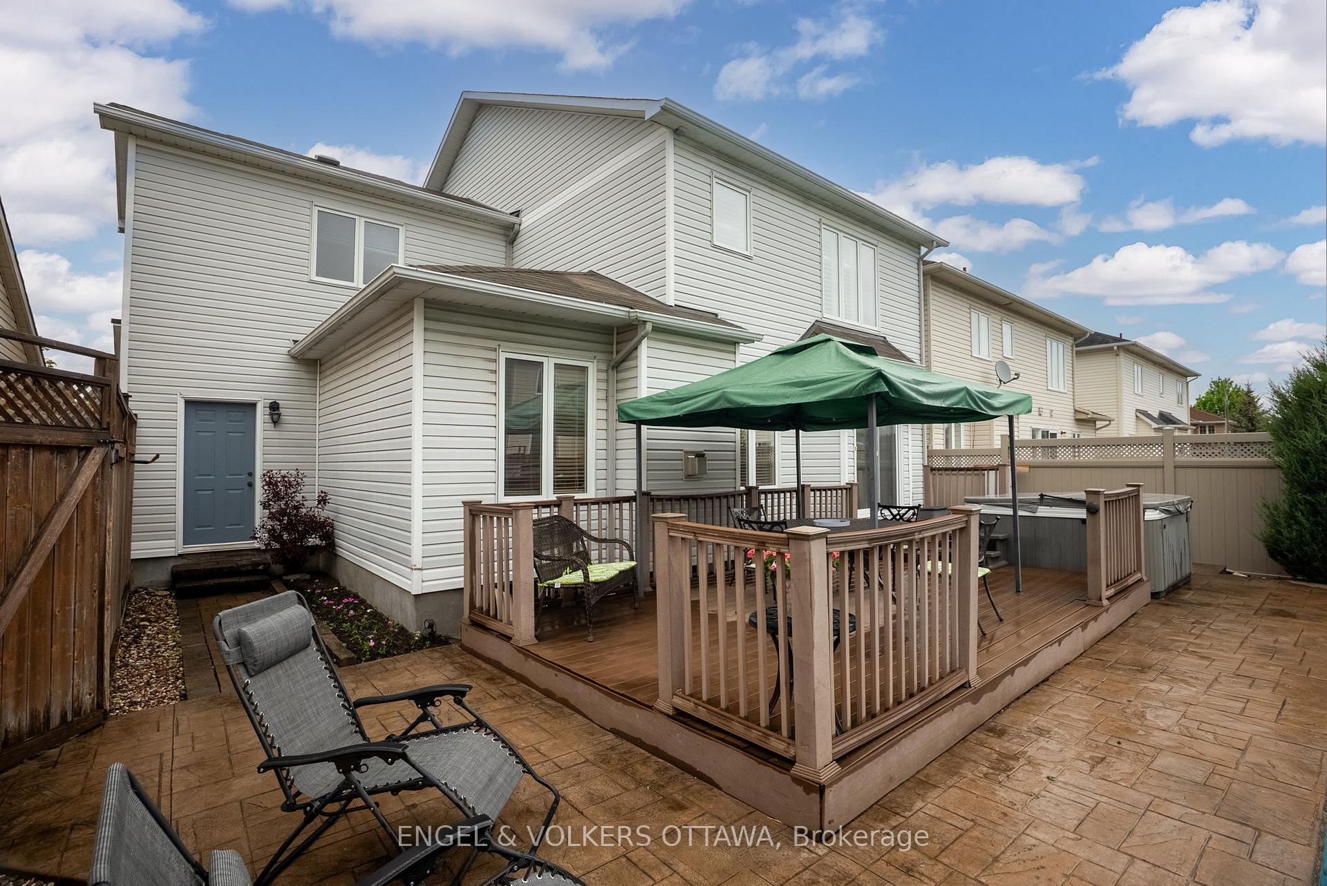 Photo 31 of 15 Haslemere Avenue, Ottawa, Kanata - Morgan's Grant/South March — HOMEH