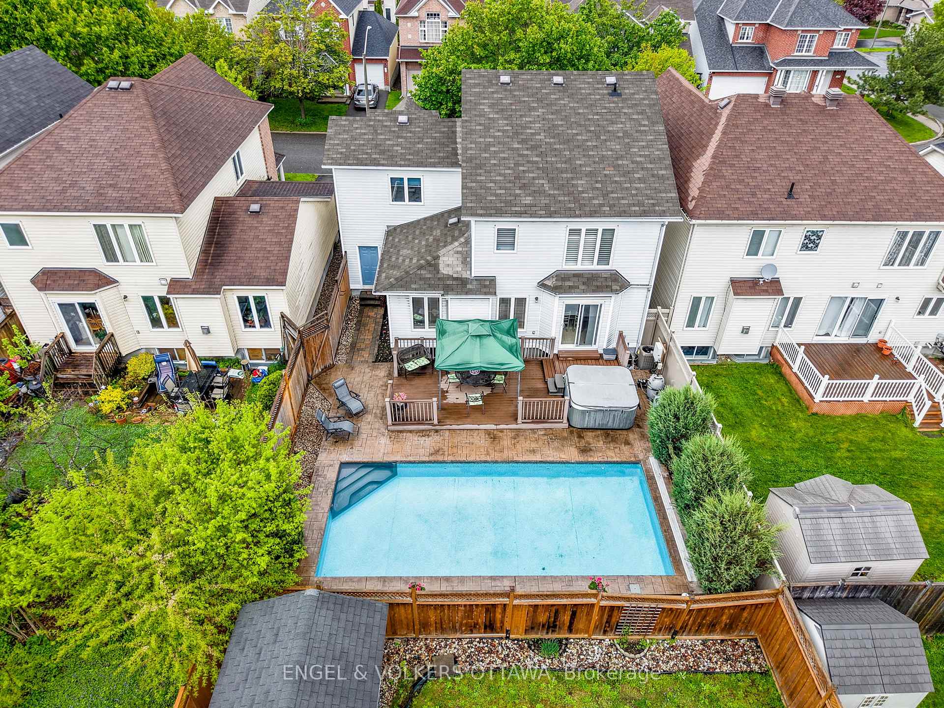 Photo 35 of 15 Haslemere Avenue, Ottawa, Kanata - Morgan's Grant/South March — HOMEH