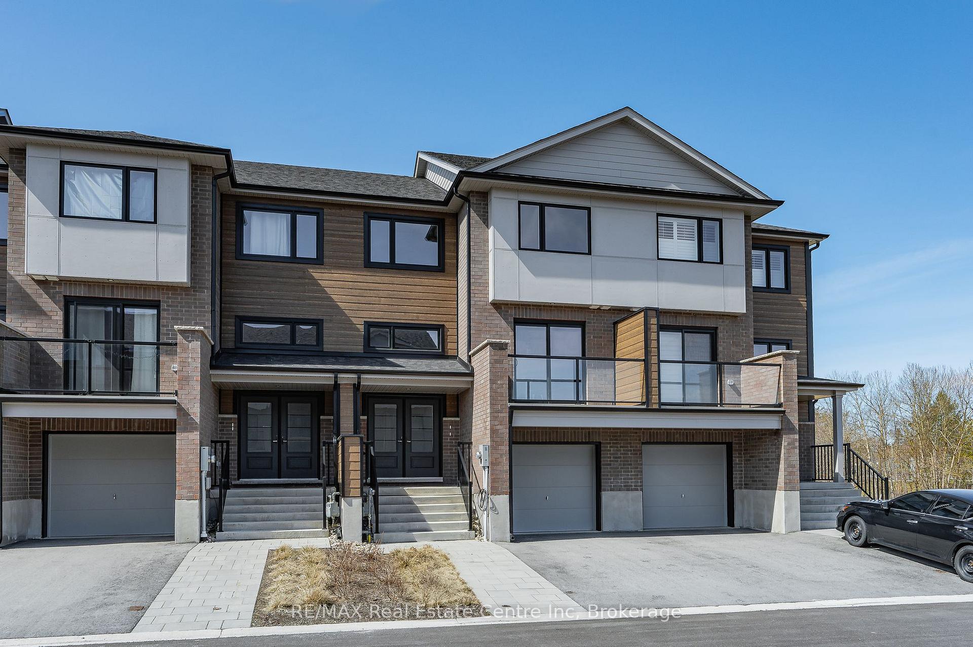 Photo 2 of Unit 4, 182 Bridge Crescent, Minto — HOMEH