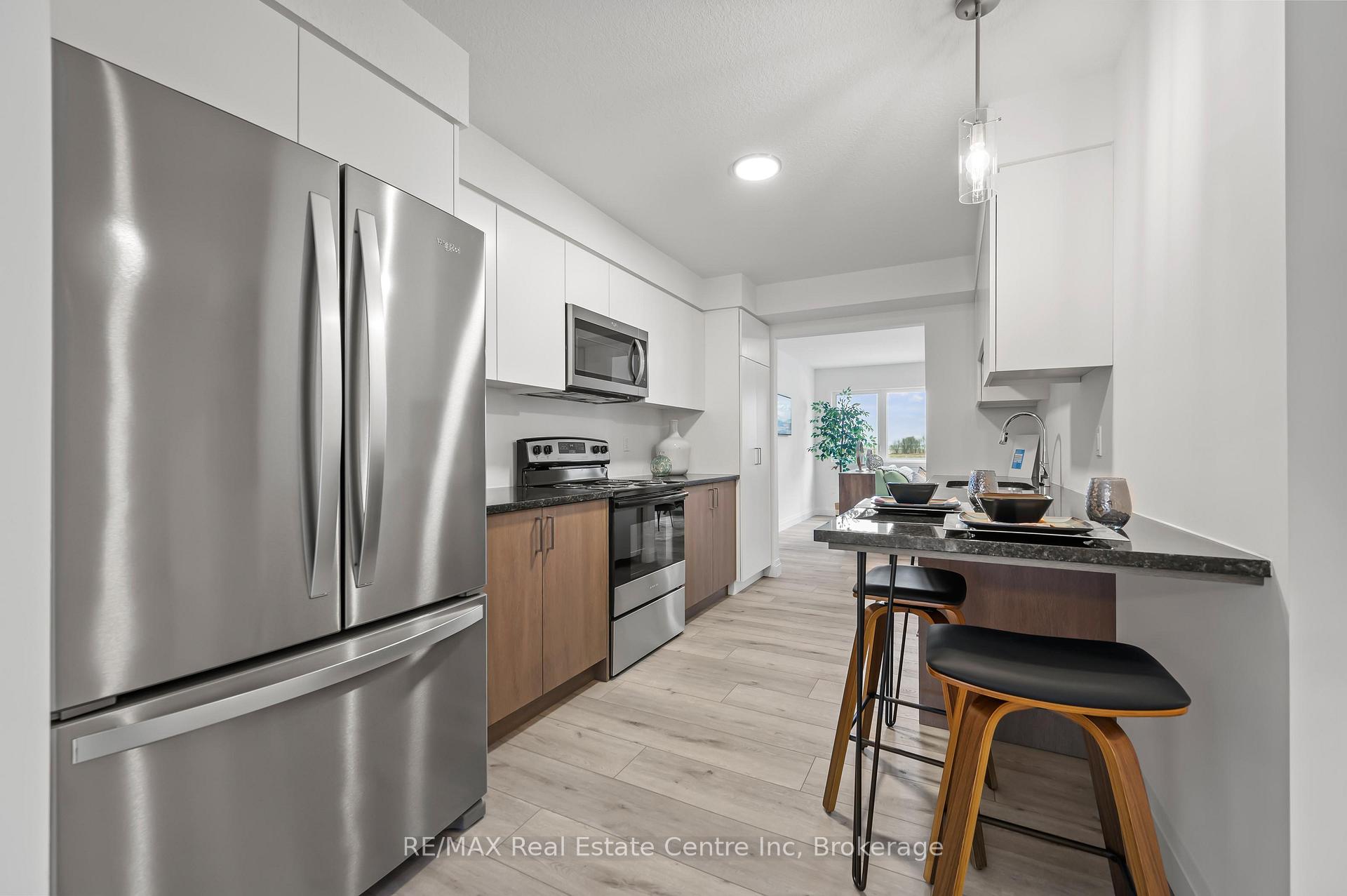 Photo 6 of Unit 4, 182 Bridge Crescent, Minto — HOMEH