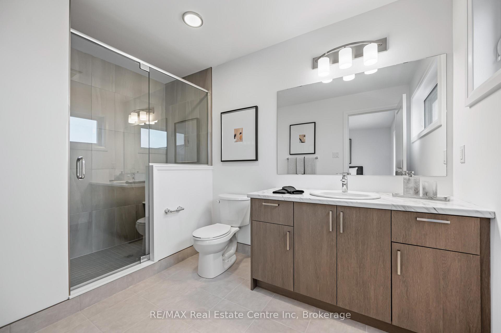 Photo 18 of Unit 4, 182 Bridge Crescent, Minto — HOMEH