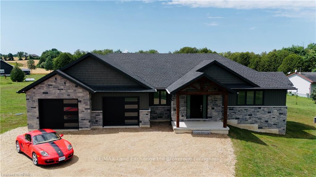 Photo 4 of 6450 Given Road, Minto — HOMEH