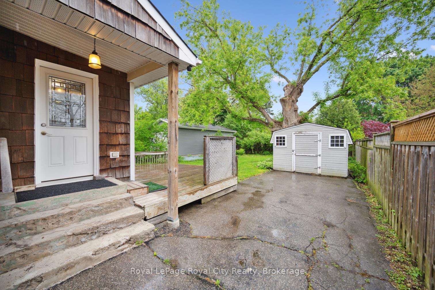 Photo 20 of 495 Stirling Avenue S, Kitchener — HOMEH