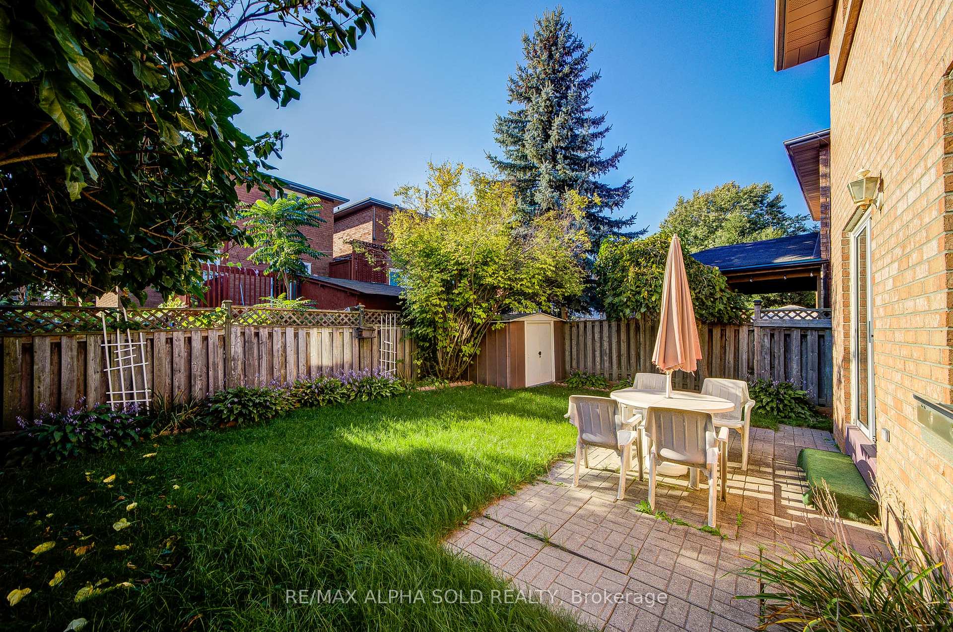 Photo 1 of 82 Olivewood Drive, Markham, Middlefield — HOMEH