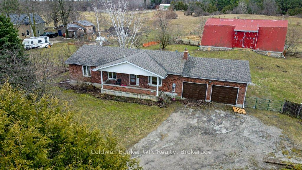 Photo 3 of 6185 16th Line, Minto — HOMEH