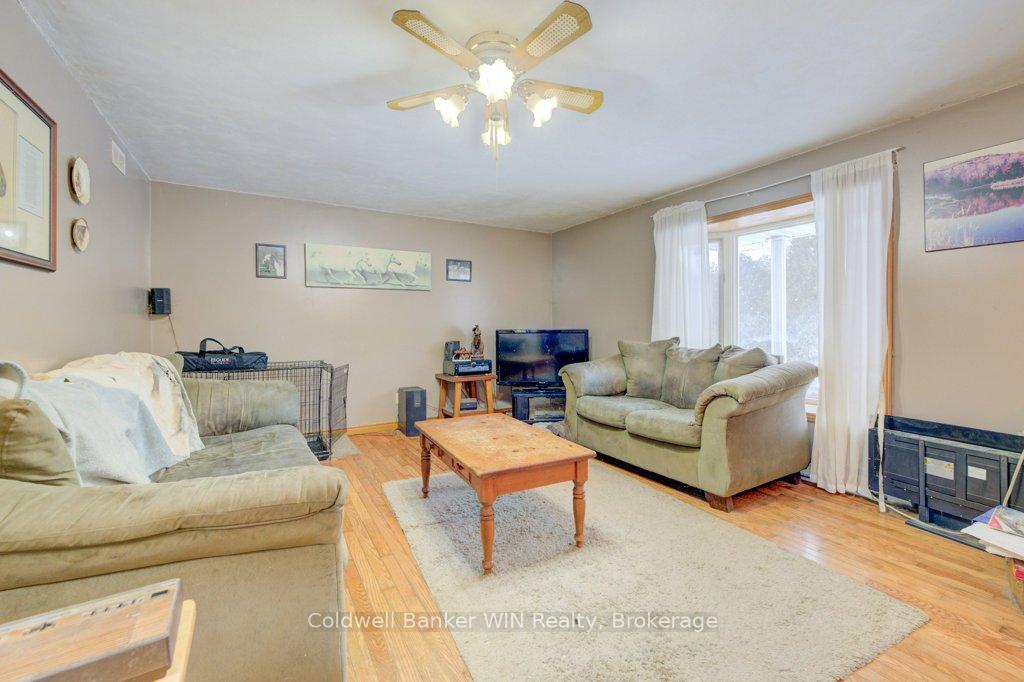 Photo 5 of 6185 16th Line, Minto — HOMEH