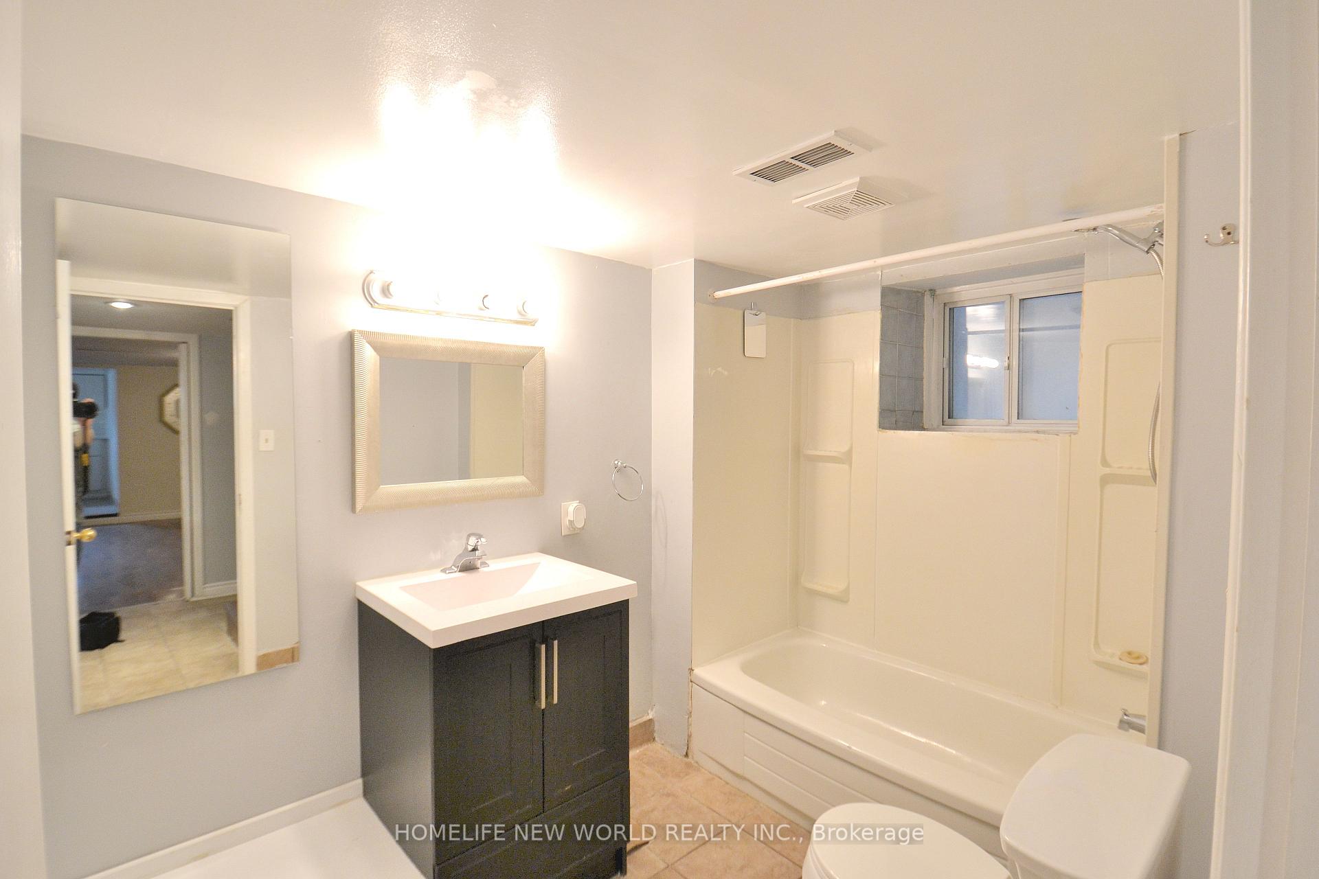 Photo 6 of Unit Lower, 27 Garfield Avenue S, Hamilton, Stripley — HOMEH