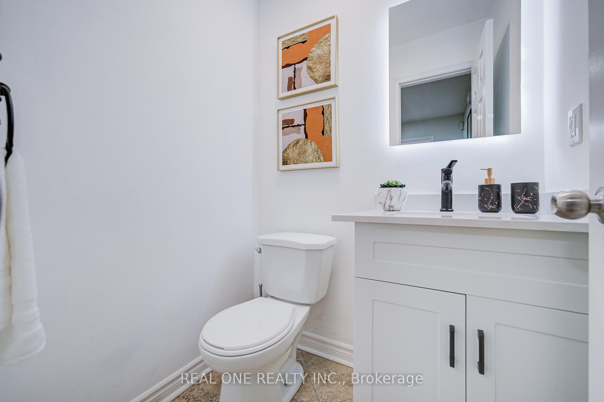 Photo 9 of 58 Elson Street, Markham, Middlefield — HOMEH