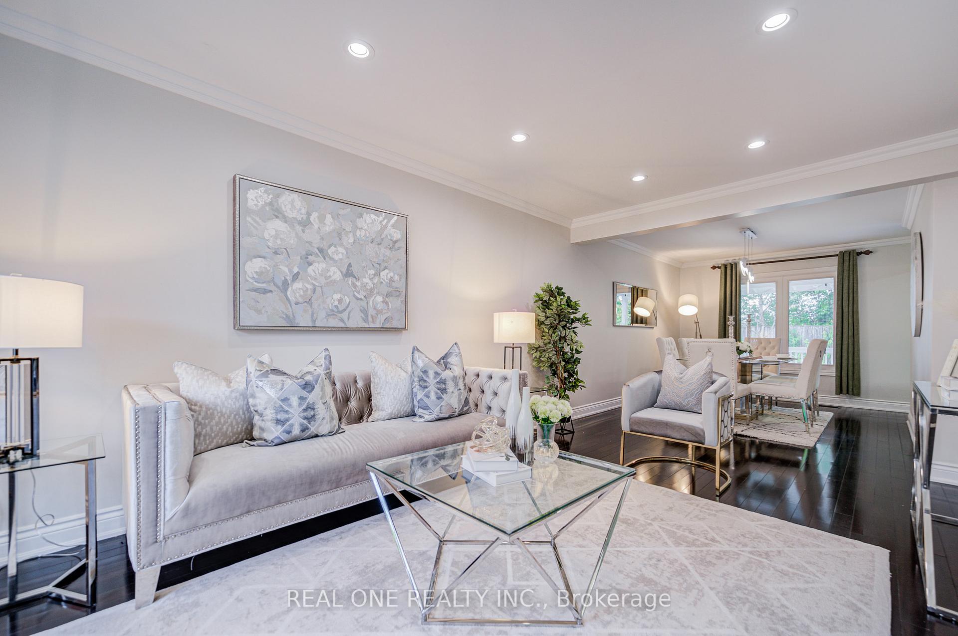Photo 11 of 58 Elson Street, Markham, Middlefield — HOMEH