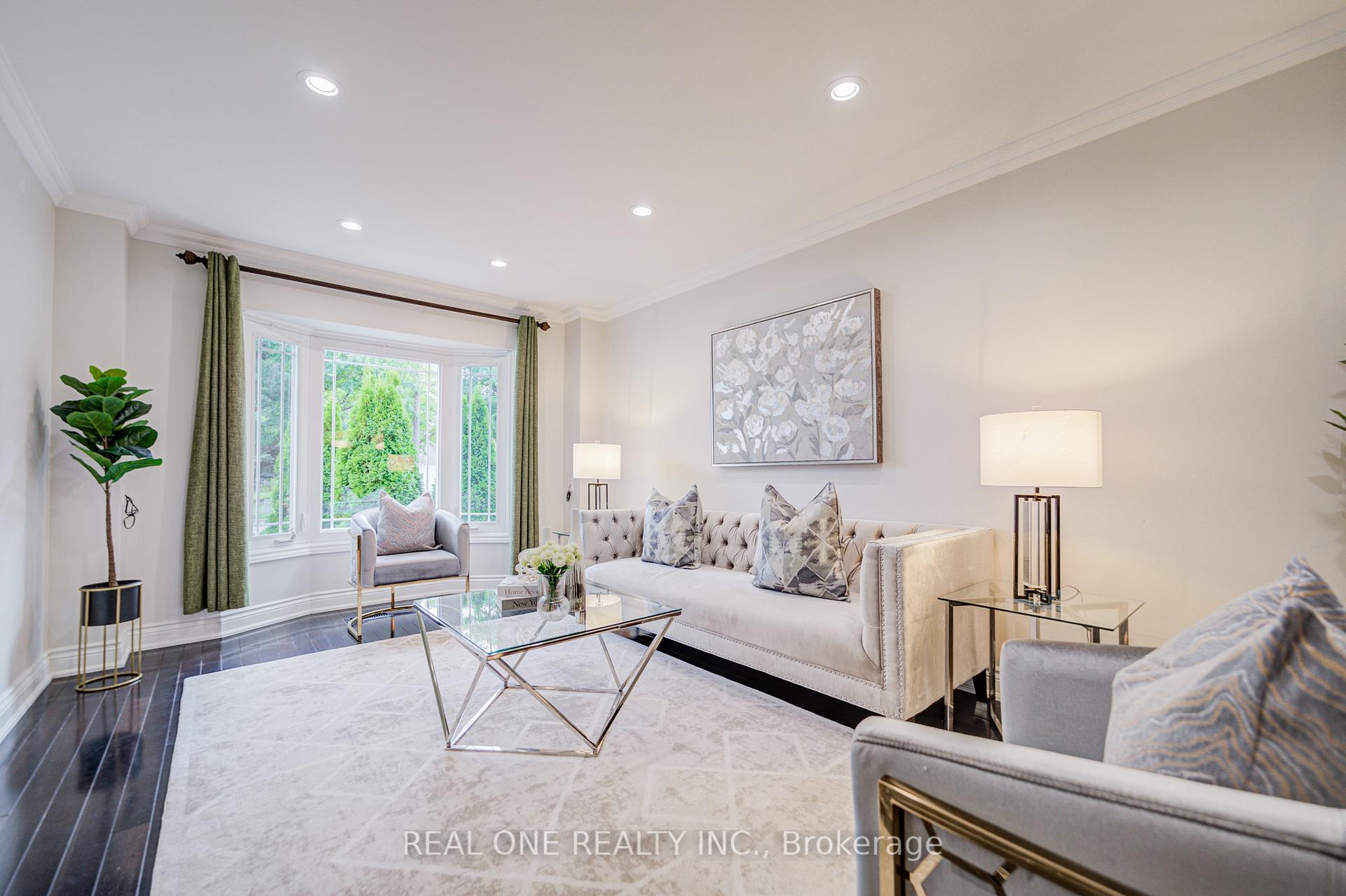 Photo 12 of 58 Elson Street, Markham, Middlefield — HOMEH