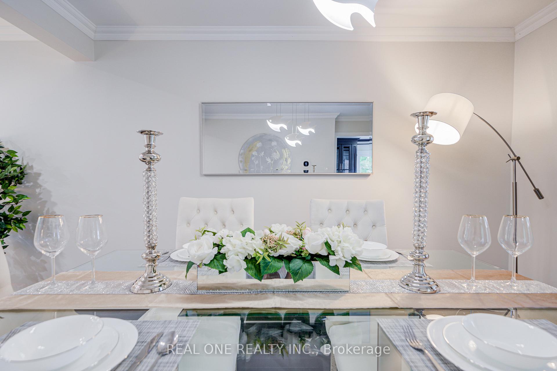 Photo 17 of 58 Elson Street, Markham, Middlefield — HOMEH
