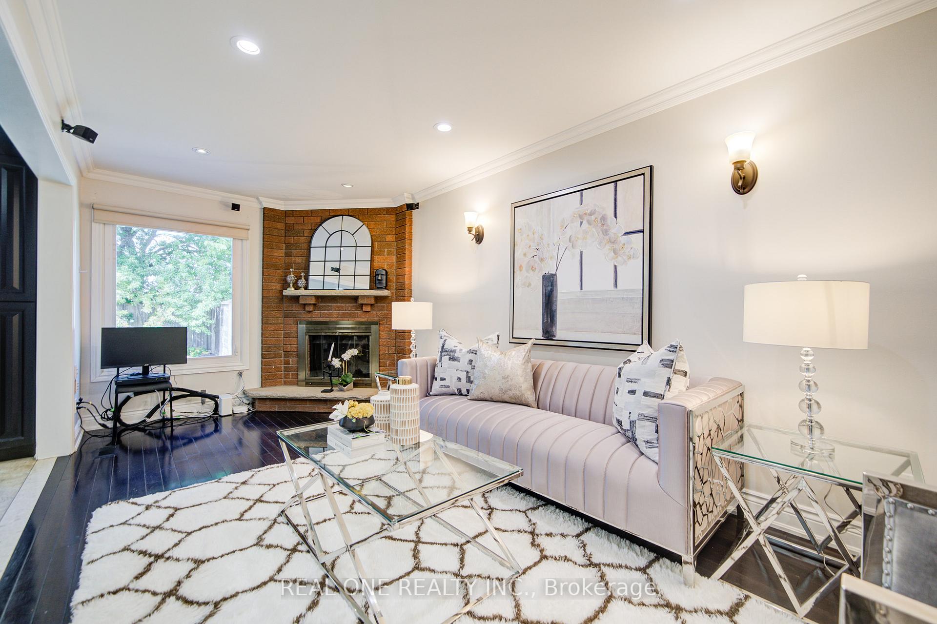 Photo 20 of 58 Elson Street, Markham, Middlefield — HOMEH