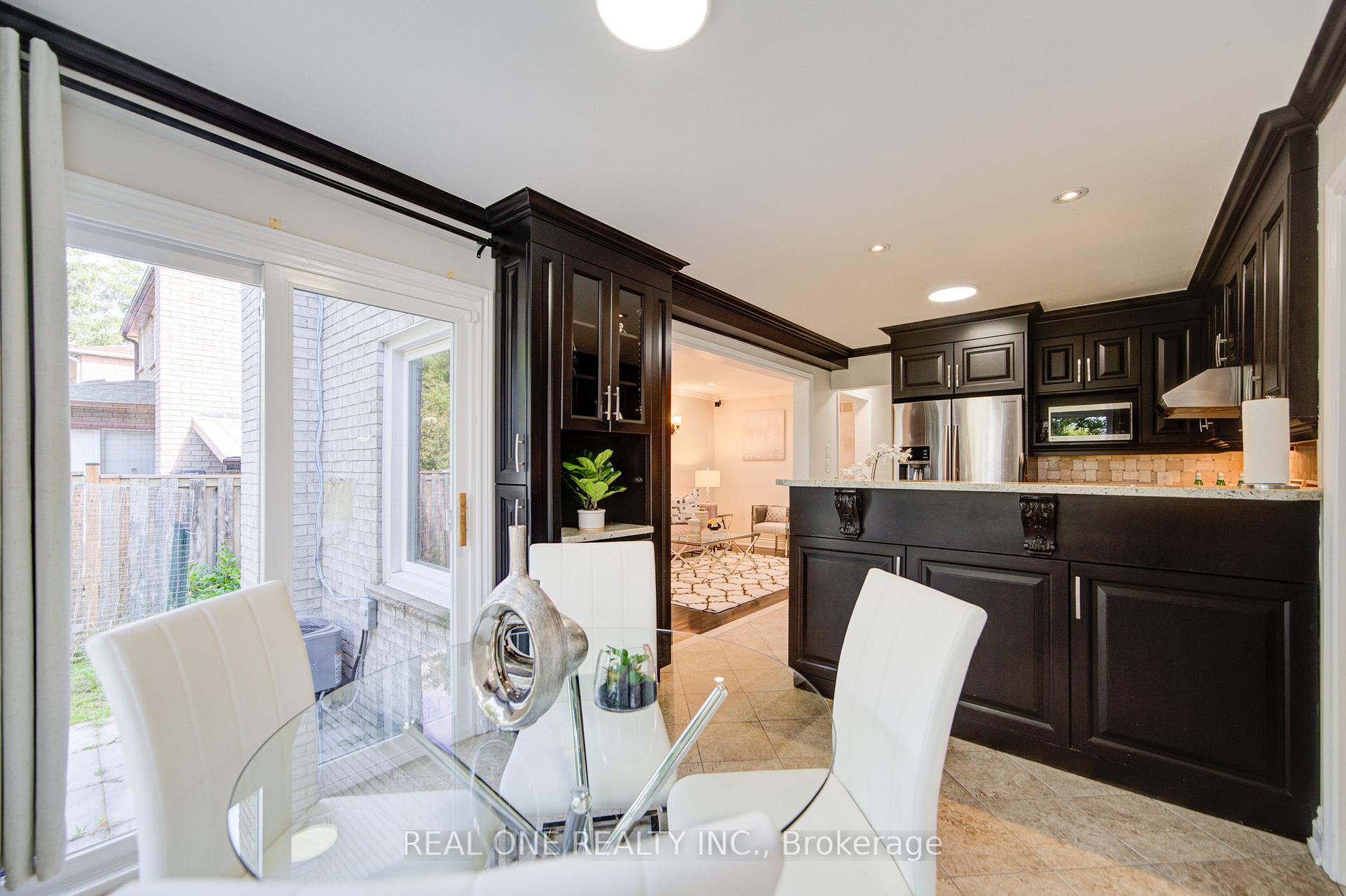 Photo 27 of 58 Elson Street, Markham, Middlefield — HOMEH