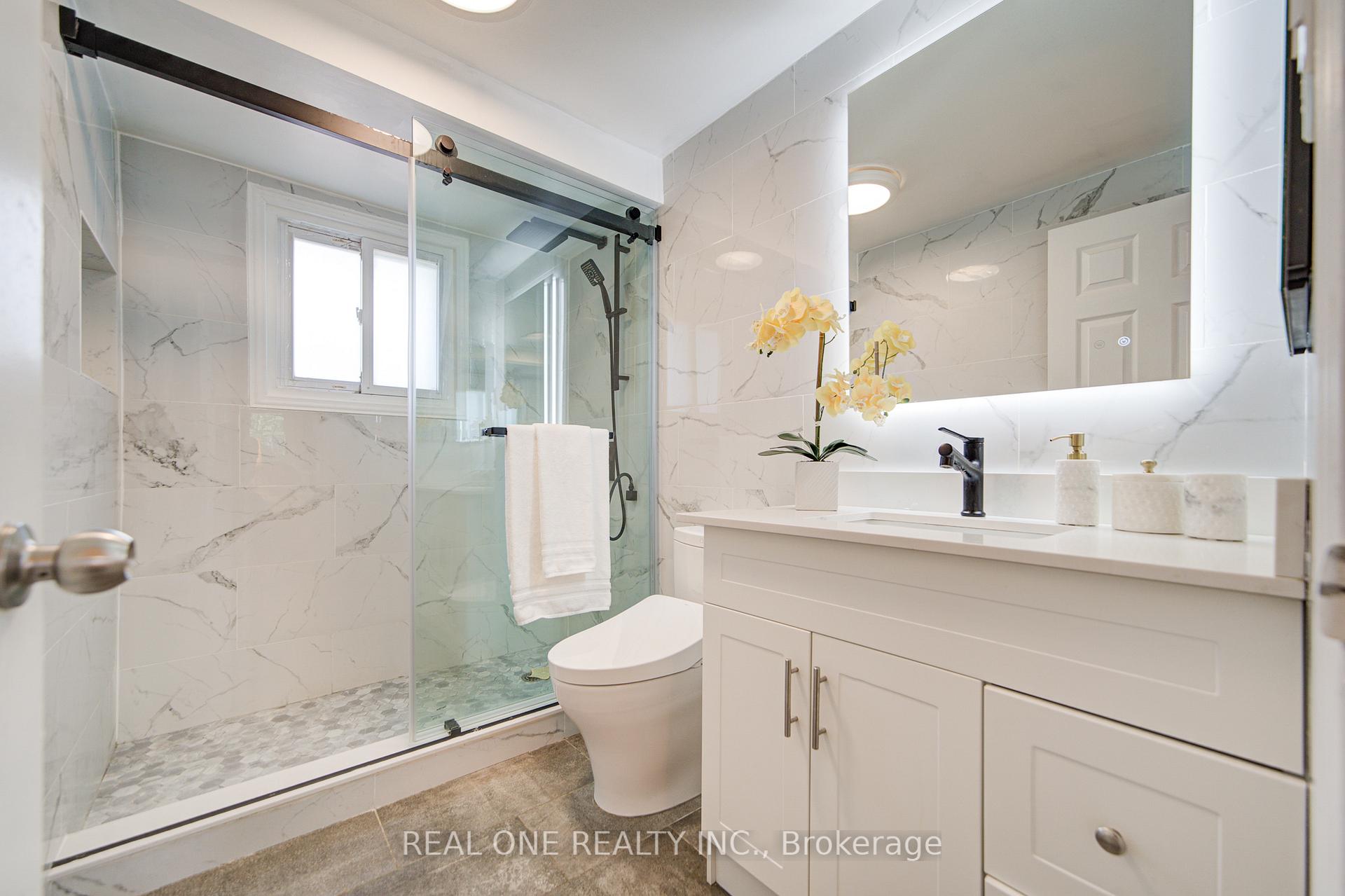 Photo 31 of 58 Elson Street, Markham, Middlefield — HOMEH