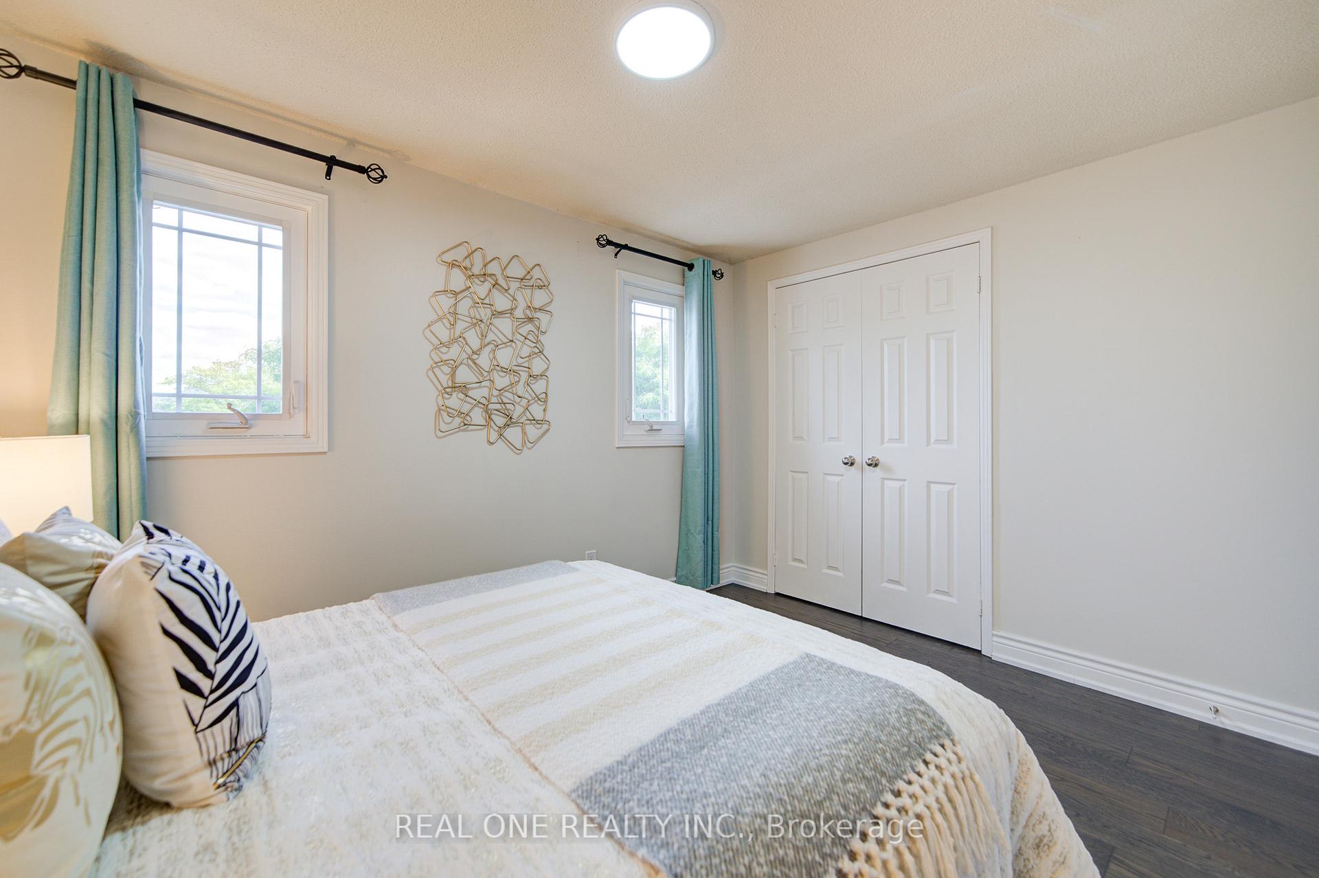 Photo 33 of 58 Elson Street, Markham, Middlefield — HOMEH