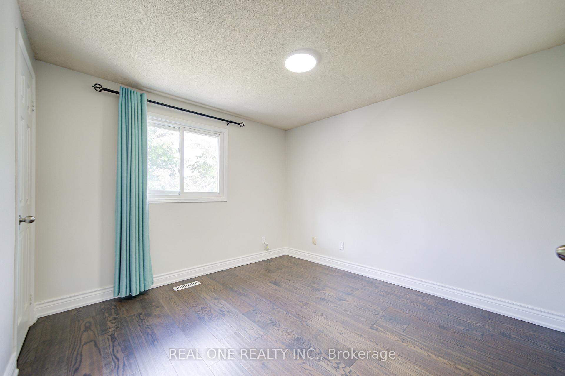 Photo 34 of 58 Elson Street, Markham, Middlefield — HOMEH