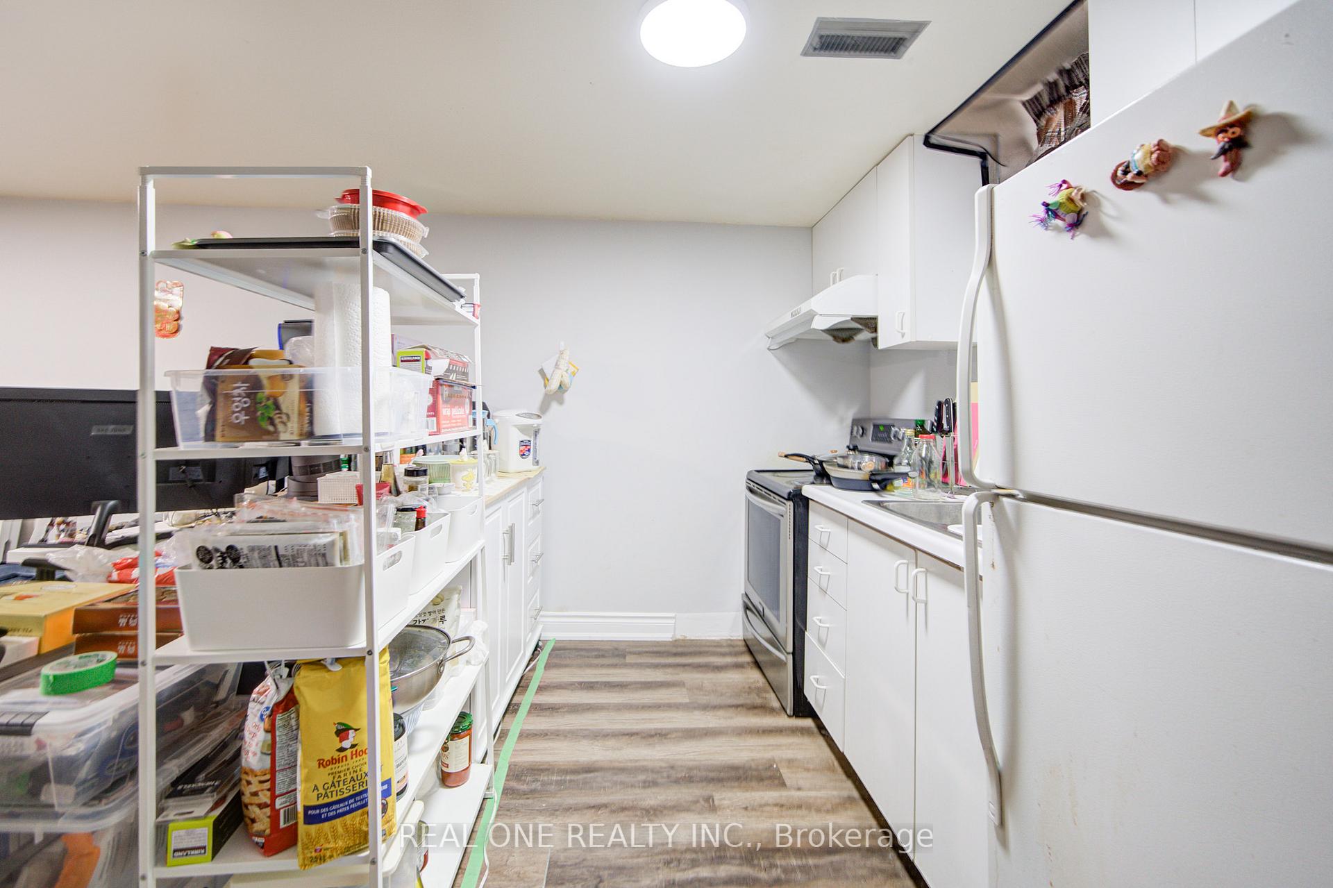 Photo 40 of 58 Elson Street, Markham, Middlefield — HOMEH