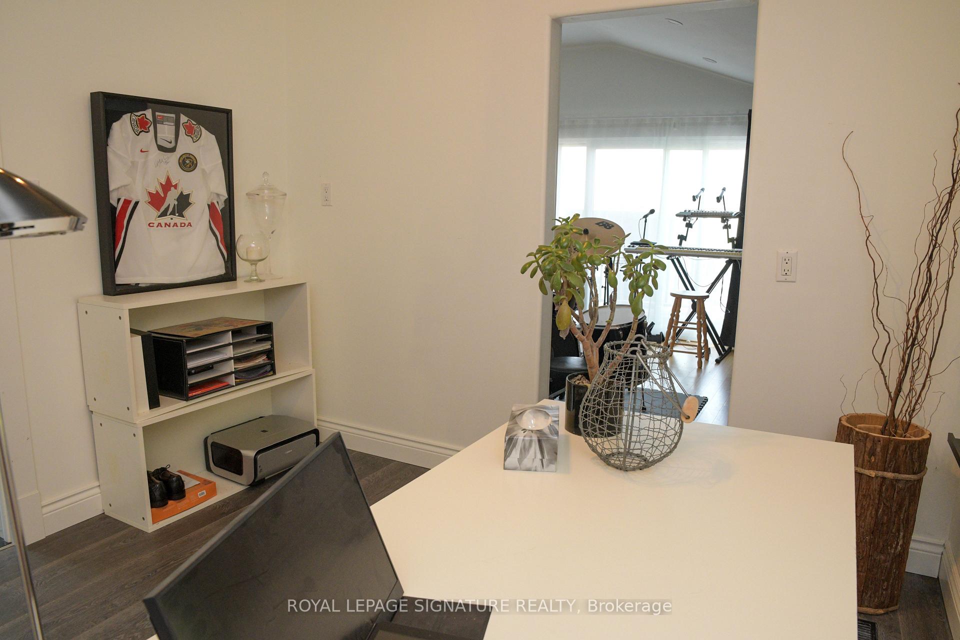 Photo 14 of 6715 5 Line, Milton, Derry Green — HOMEH