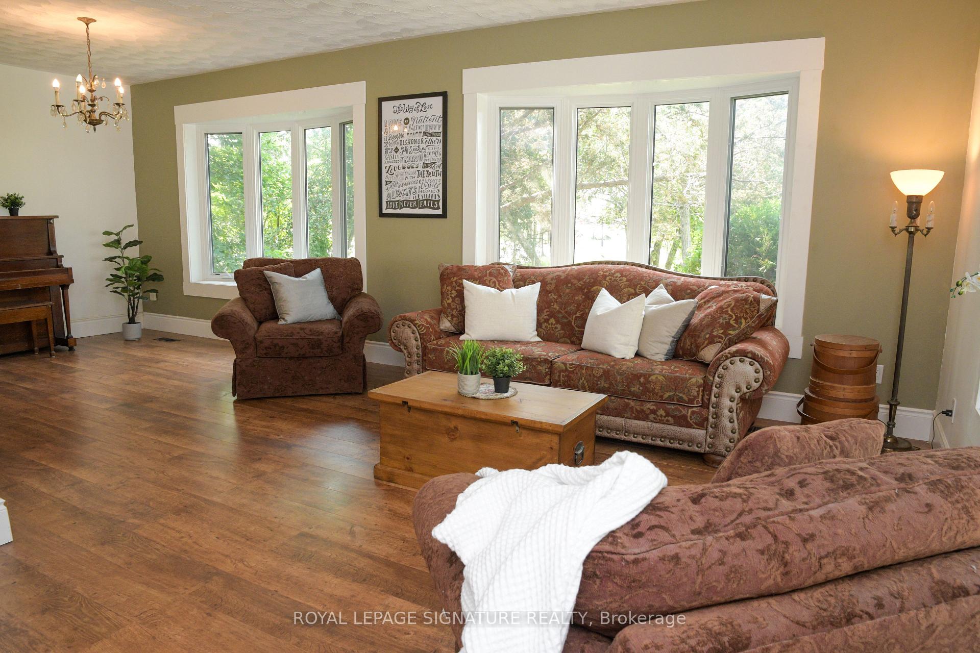 Photo 15 of 6715 5 Line, Milton, Derry Green — HOMEH