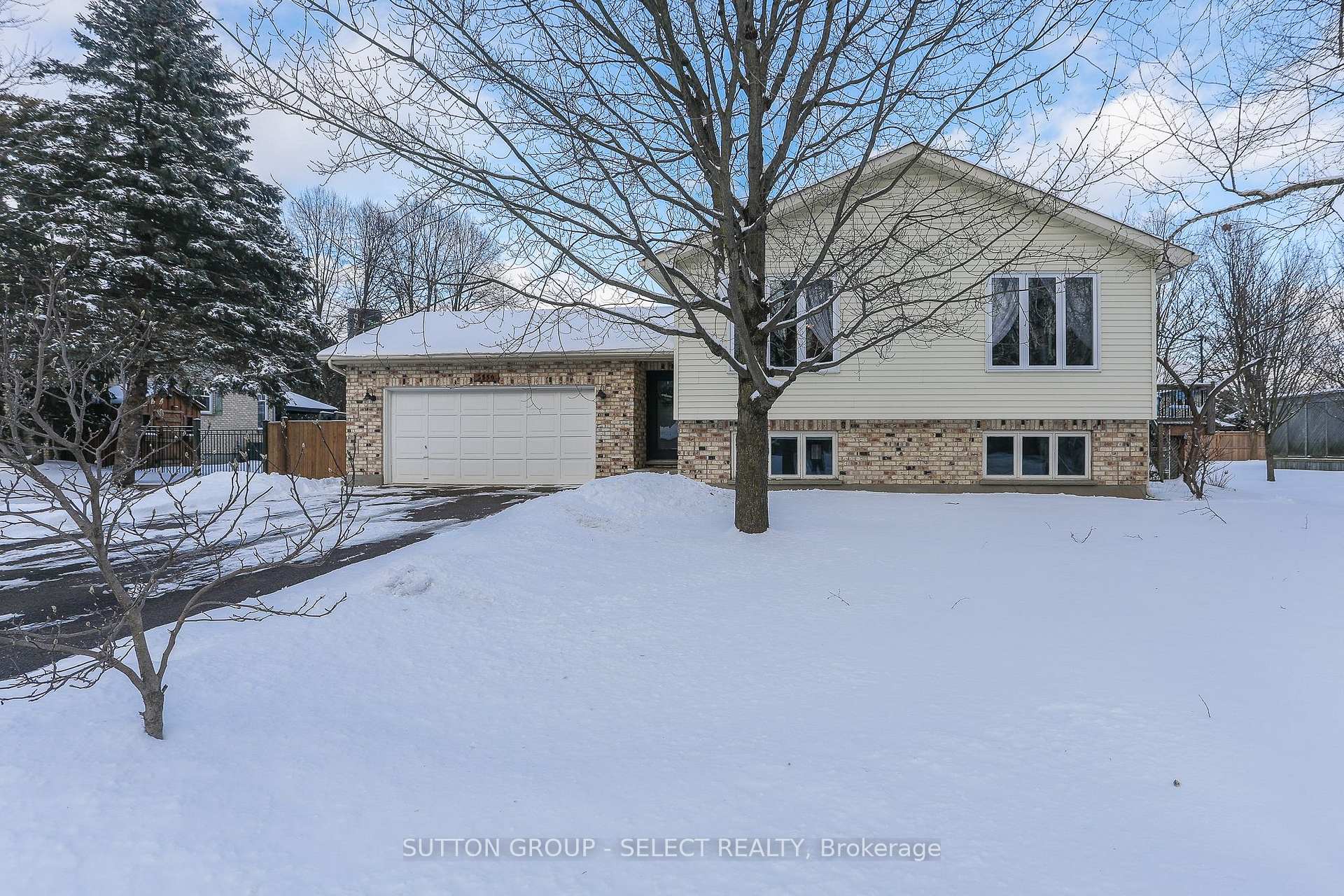 Photo 1 of 3550 Springer Road N, Middlesex Centre, Delaware Town — HOMEH